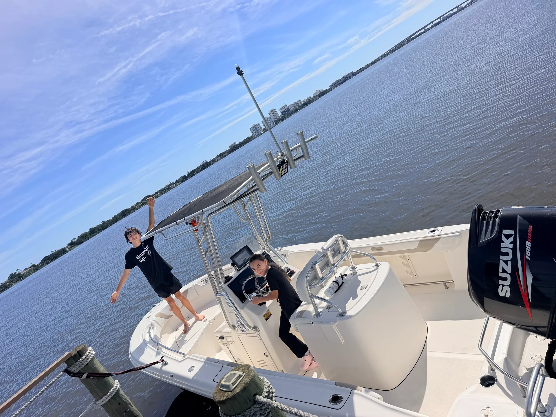 2012 Pioneer 197 Sportfish Center Console – Cruise, Fish &amp; Relax