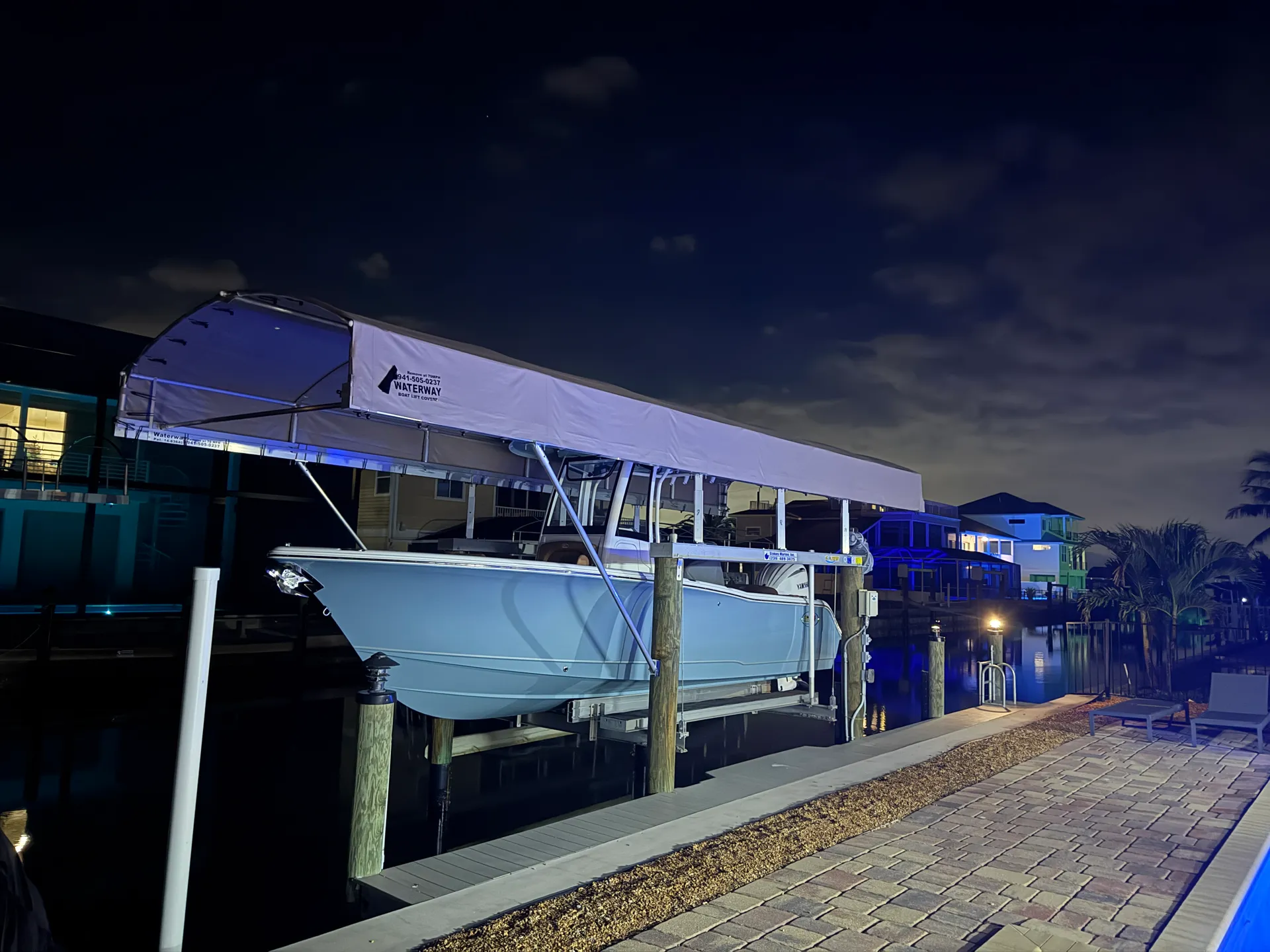 SEA HUNT BOATS ULTRA 245 SE in Fort Myers Beach, FL — photo 2