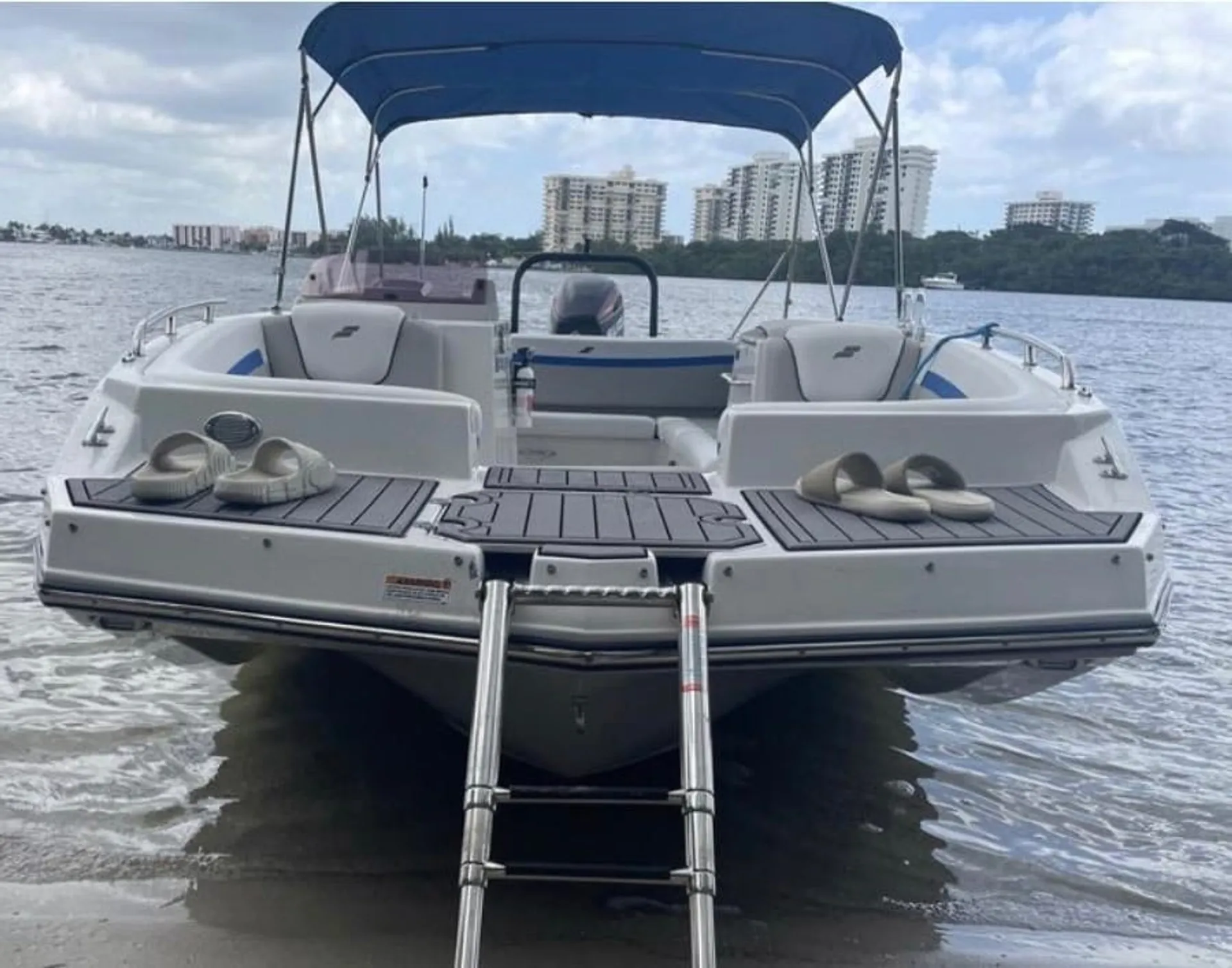STARCRAFT MARINE SVX 230 OB DC in Fort Lauderdale, FL — photo 5
