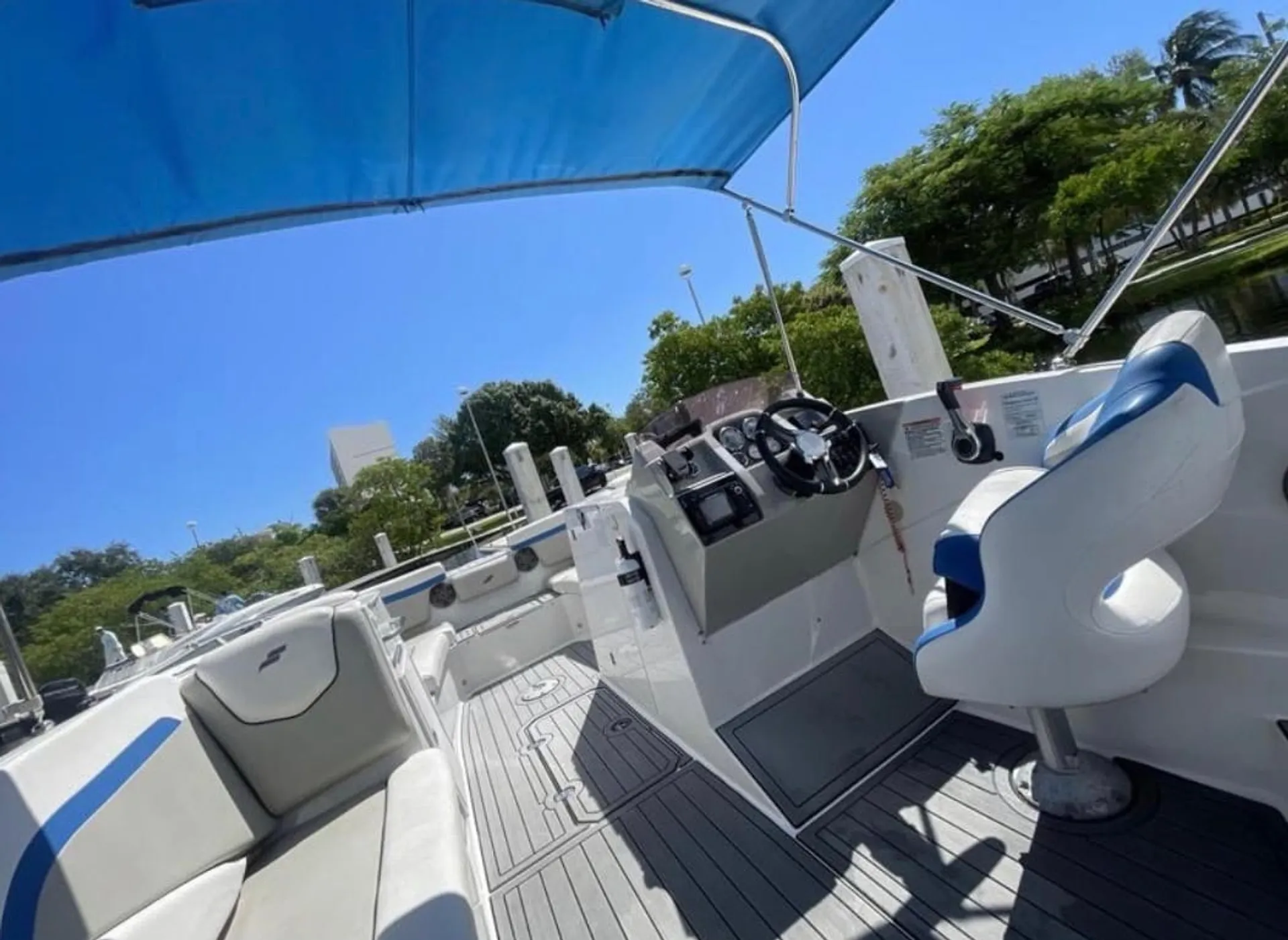 STARCRAFT MARINE SVX 230 OB DC in Fort Lauderdale, FL — photo 4