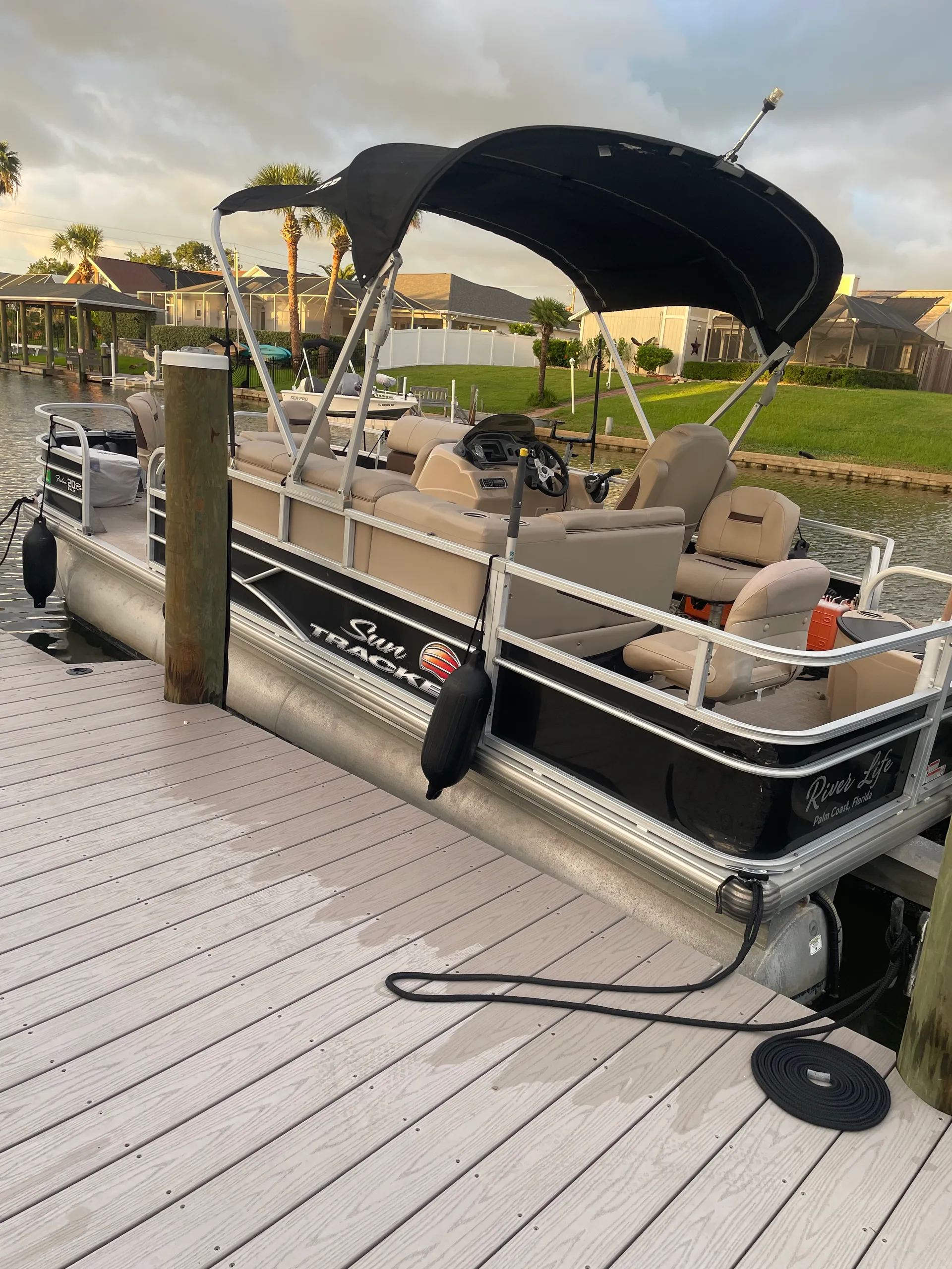 SUN TRACKER FISHIN' BARGE 20 DLX in Palm Coast, FL — photo 5