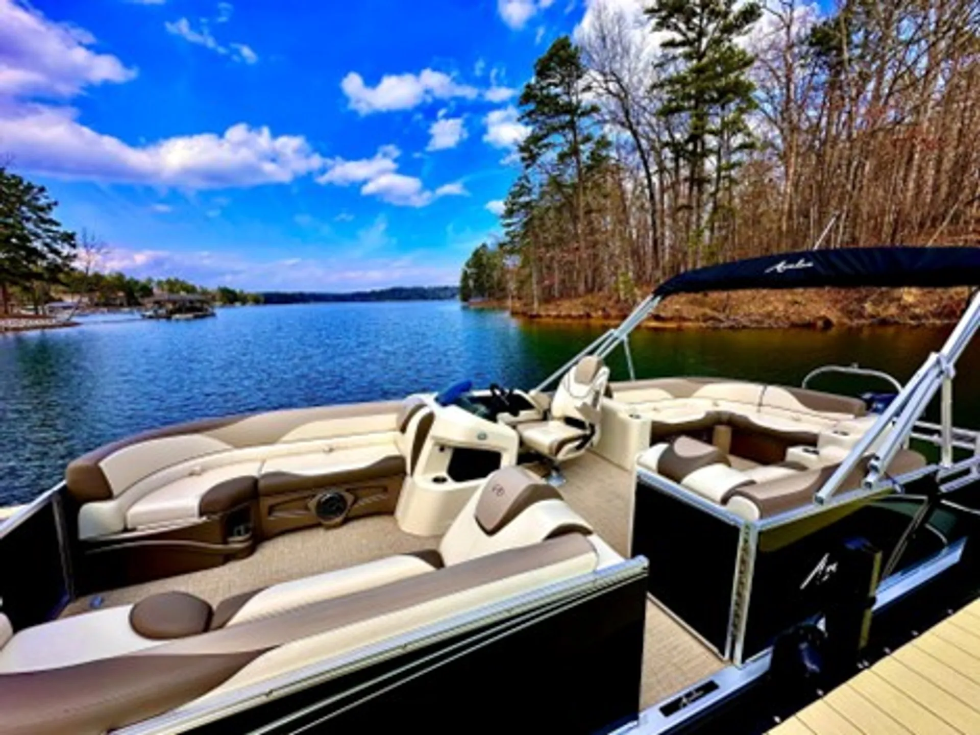 2024 23ft. Avalon LSZ Elite Pontoon on Lake Keowee