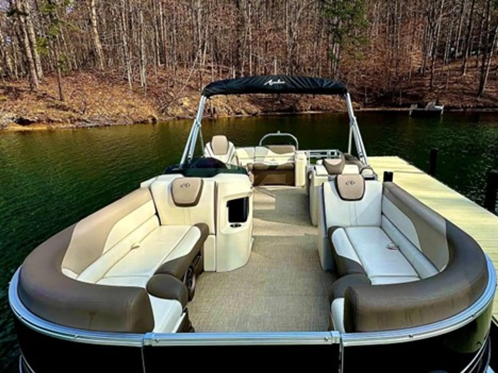 2024 23ft. Avalon LSZ Elite Pontoon on Lake Keowee