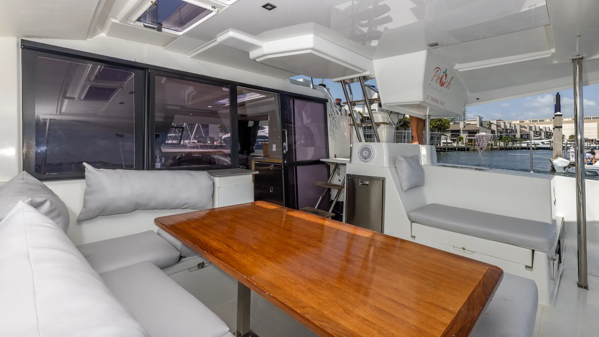 Spacious 44' Sailing Catamaran– Miami Sandbar & Sunset Escapes