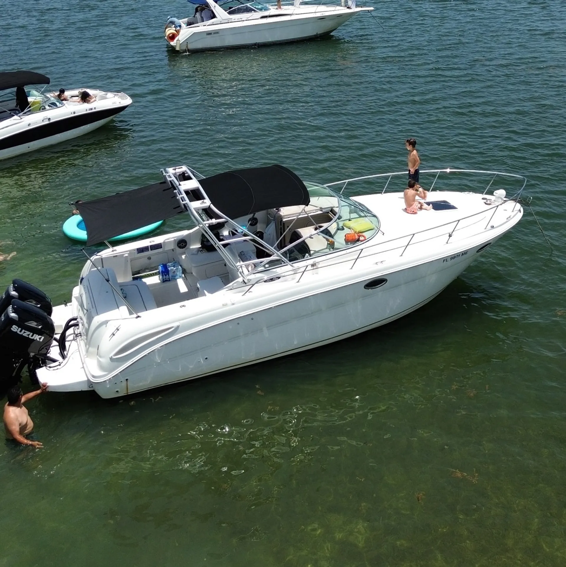 Sea Ray Boats Amberjack 290 in Miami, FL — photo 2