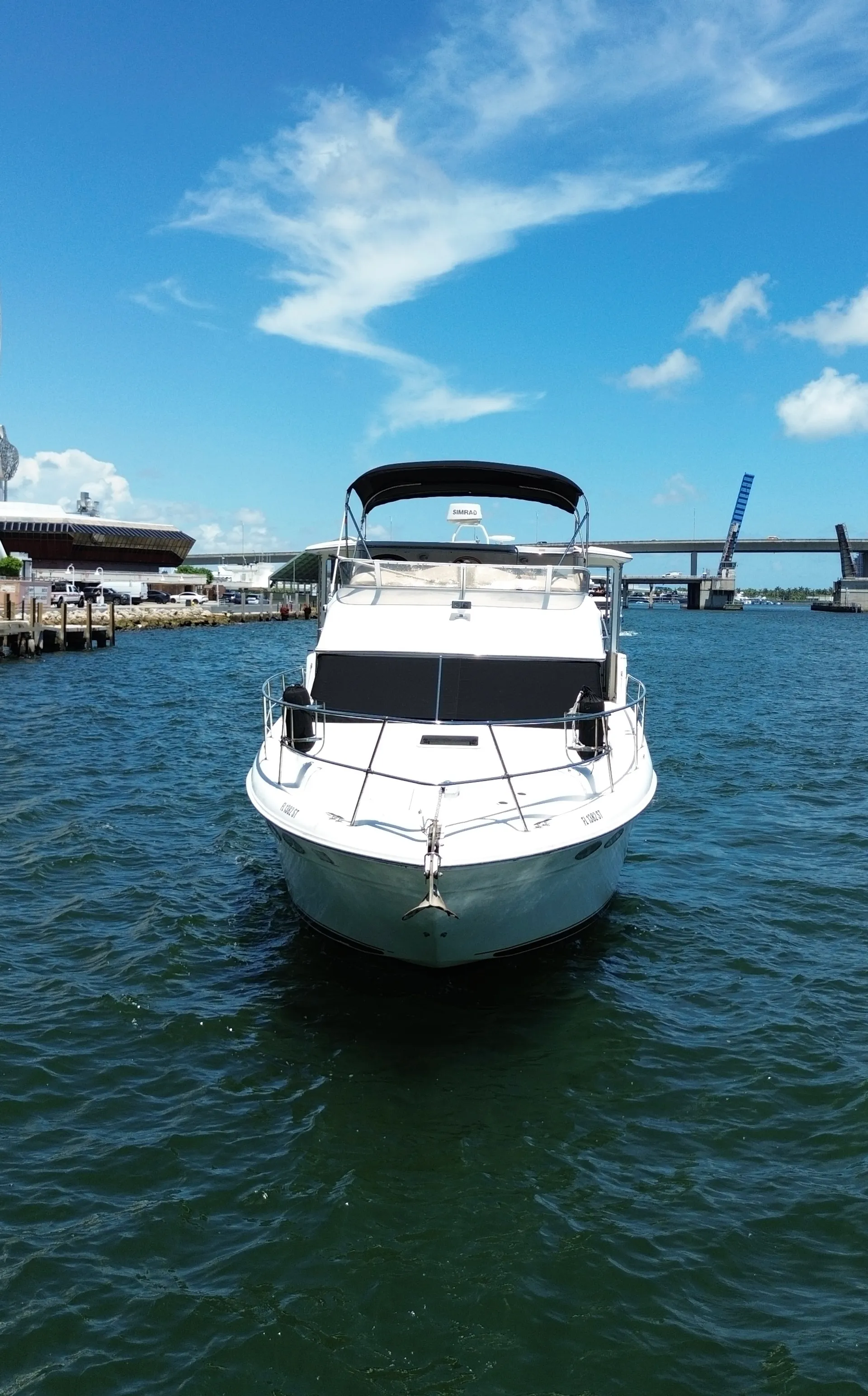 Sea Ray Boats Flybridge  in Miami, FL — photo 4
