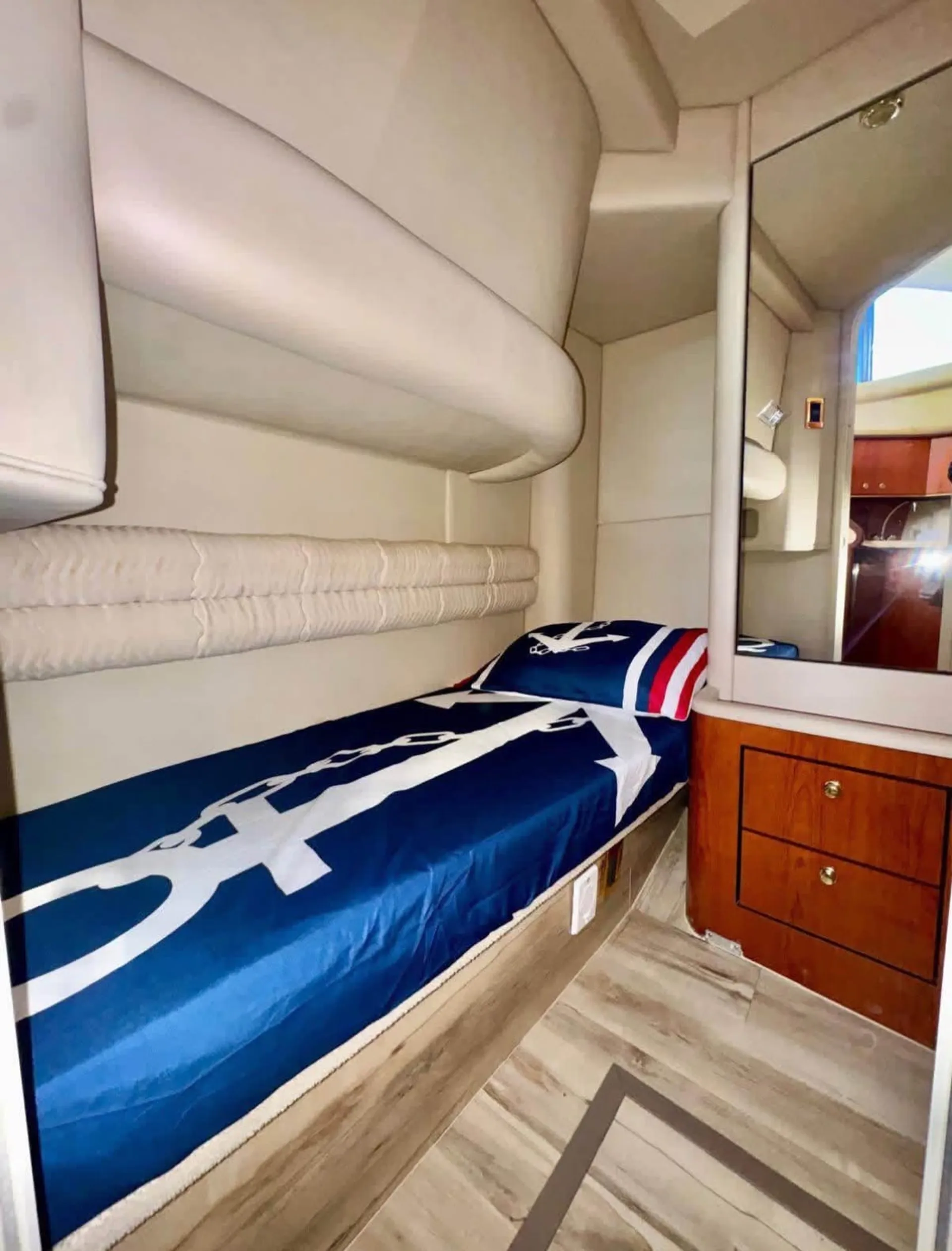 Sea Ray Boats Flybridge  in Miami, FL — photo 9
