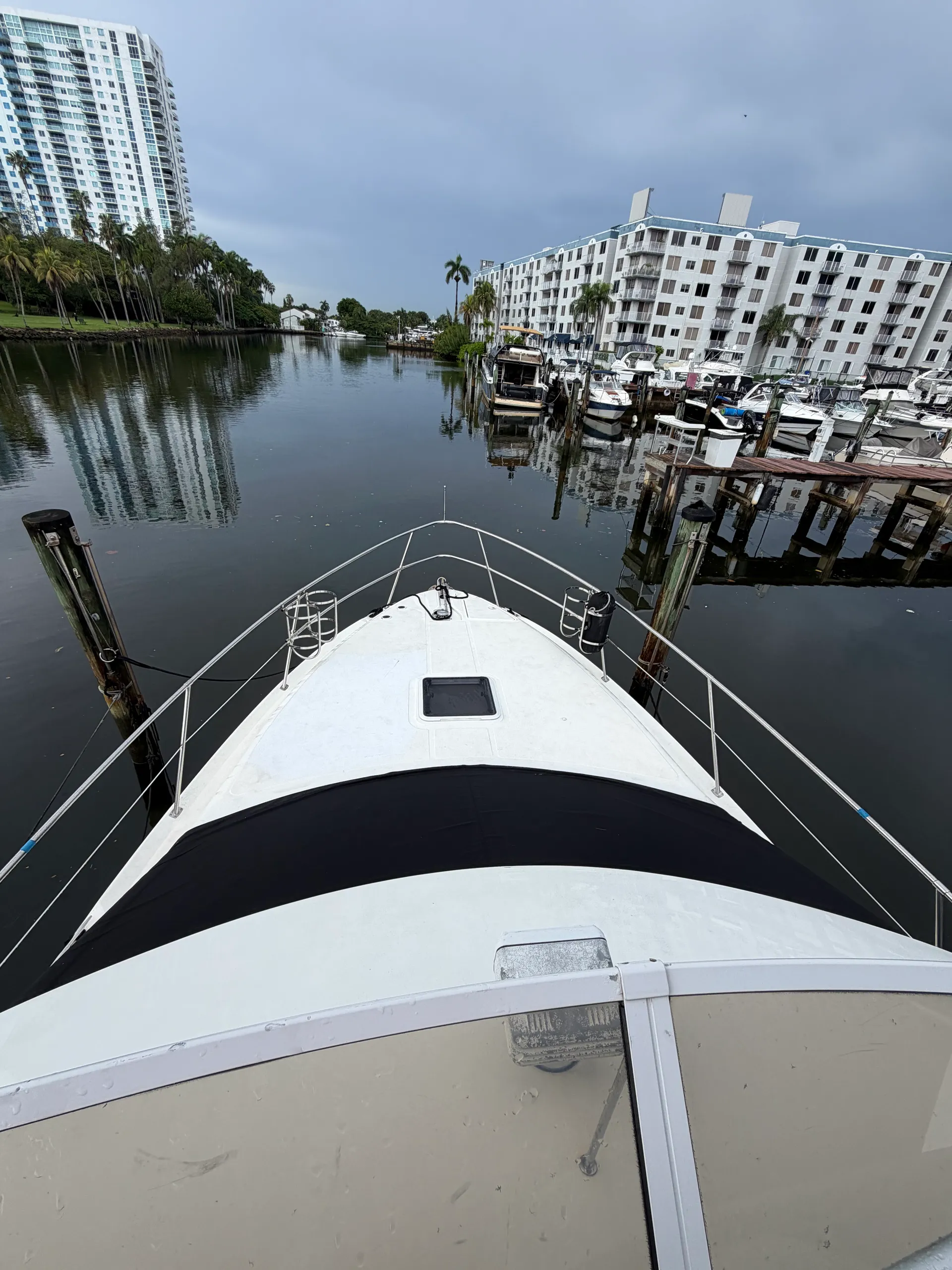 Sea Ray Boats Flybridge  in Miami, FL — photo 6