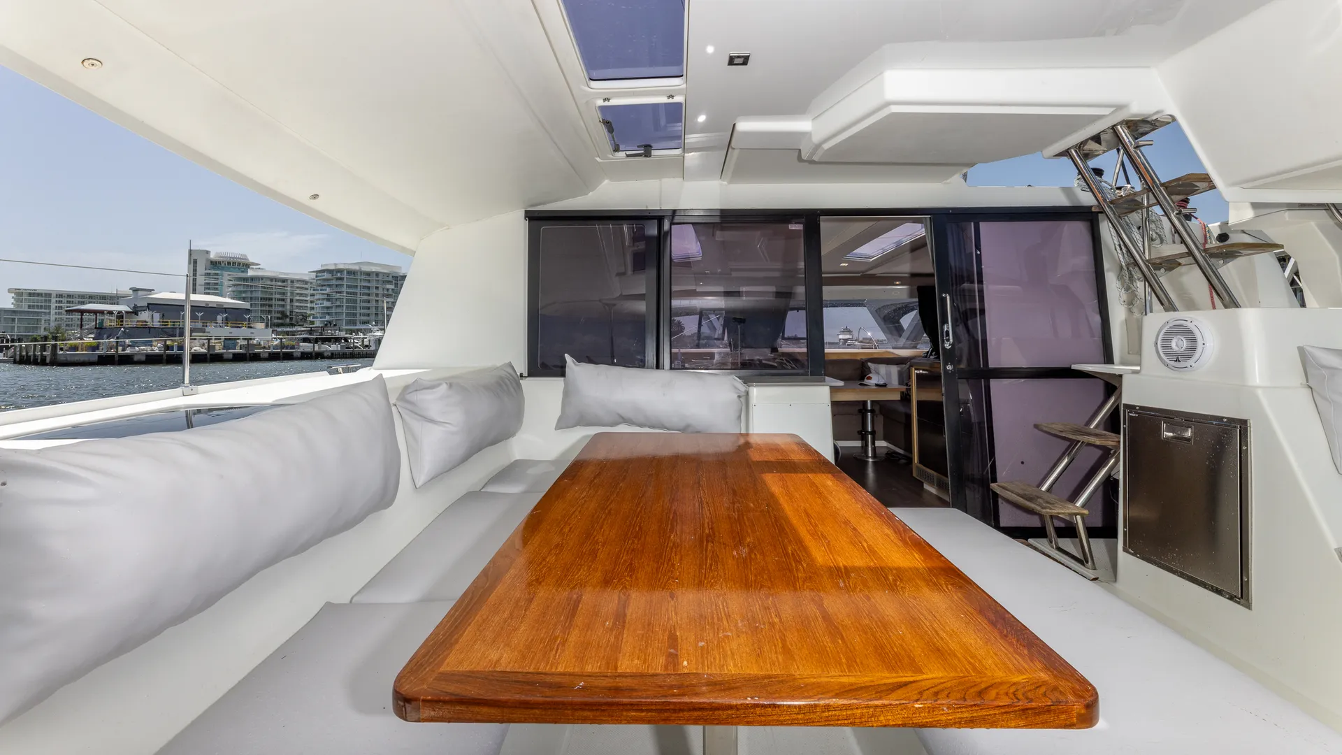Spacious 44' Sailing Catamaran– Miami Sandbar & Sunset Escapes