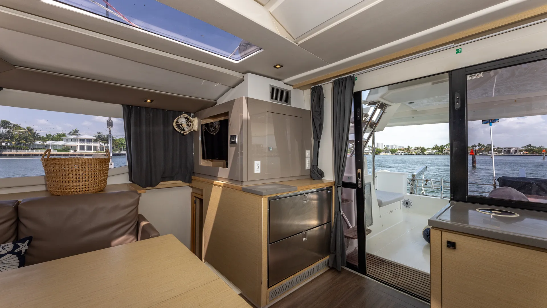Spacious 44' Sailing Catamaran– Miami Sandbar & Sunset Escapes