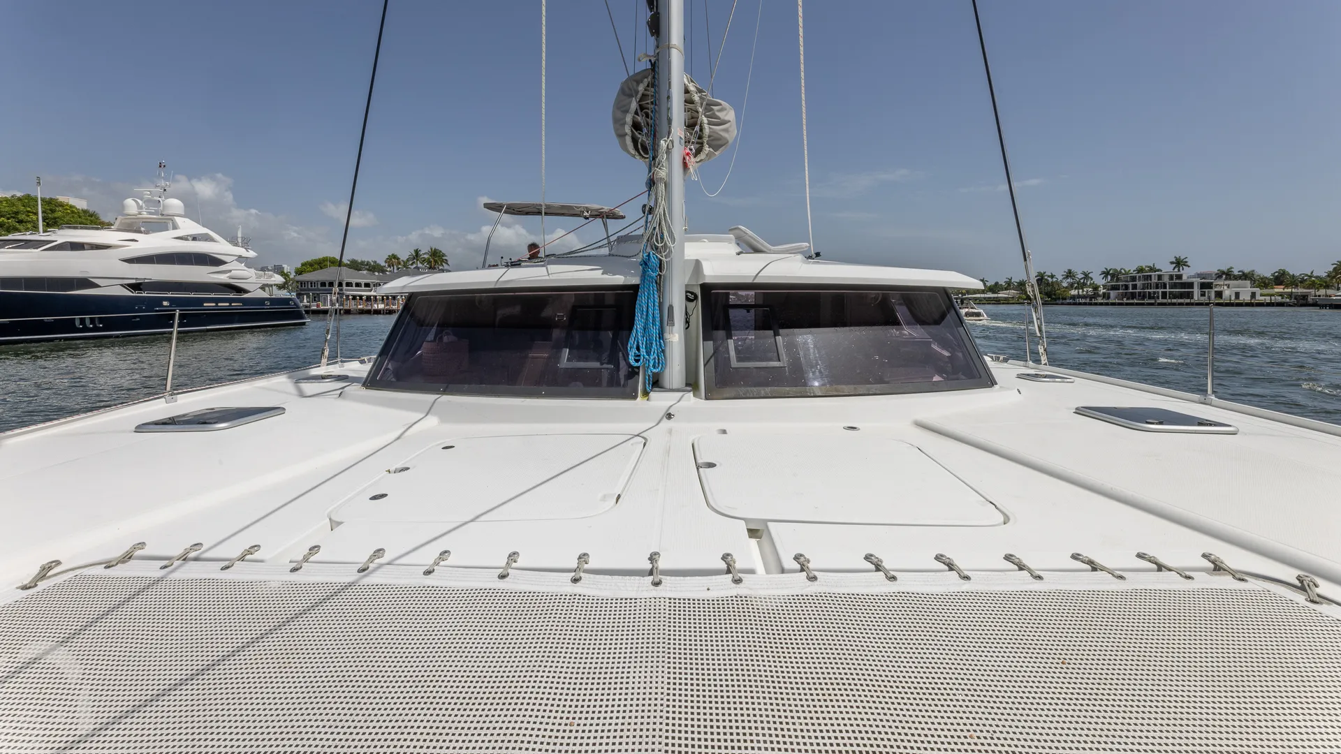 Spacious 44' Sailing Catamaran– Miami Sandbar & Sunset Escapes