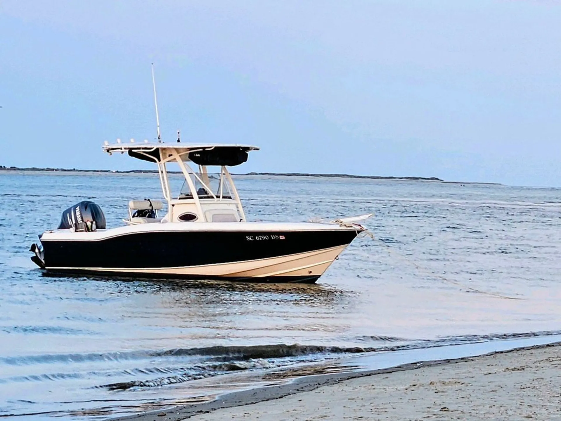SCOUT BOATS 210 SPORTFISH in Mount Pleasant, SC