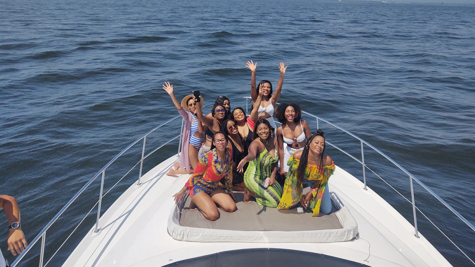 56 Ft Cruises around Manhattan NY and more...