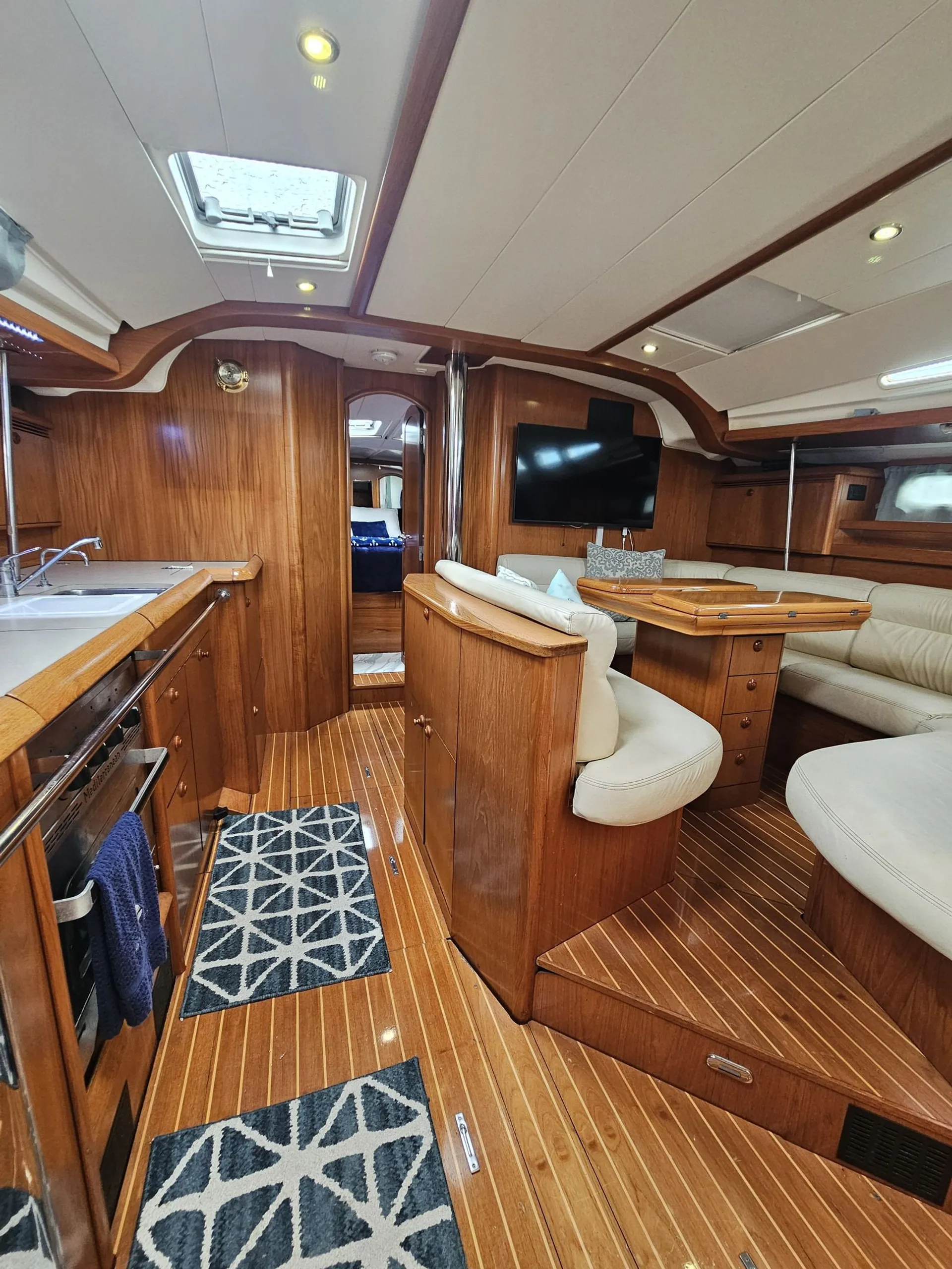 Jeanneau Sun Odyssey 49 in Mount Pleasant, SC — photo 10