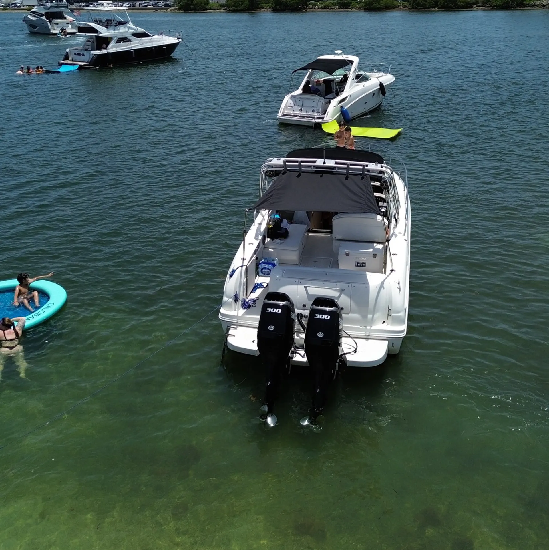 Sea Ray Boats Amberjack 290 in Miami, FL — photo 9