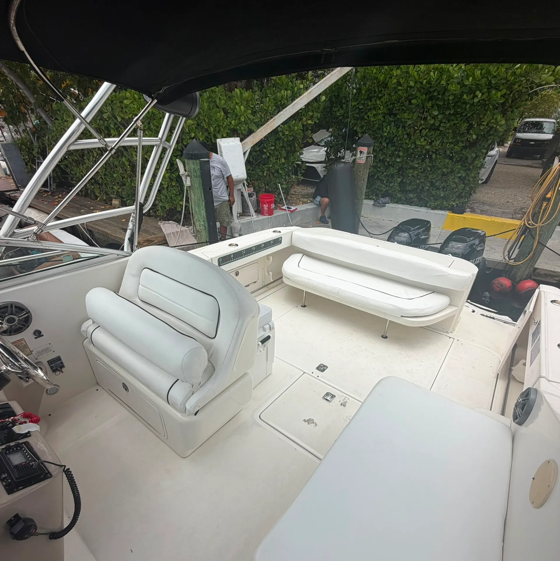 Sea Ray Boats Amberjack 290 in Miami, FL — photo 5