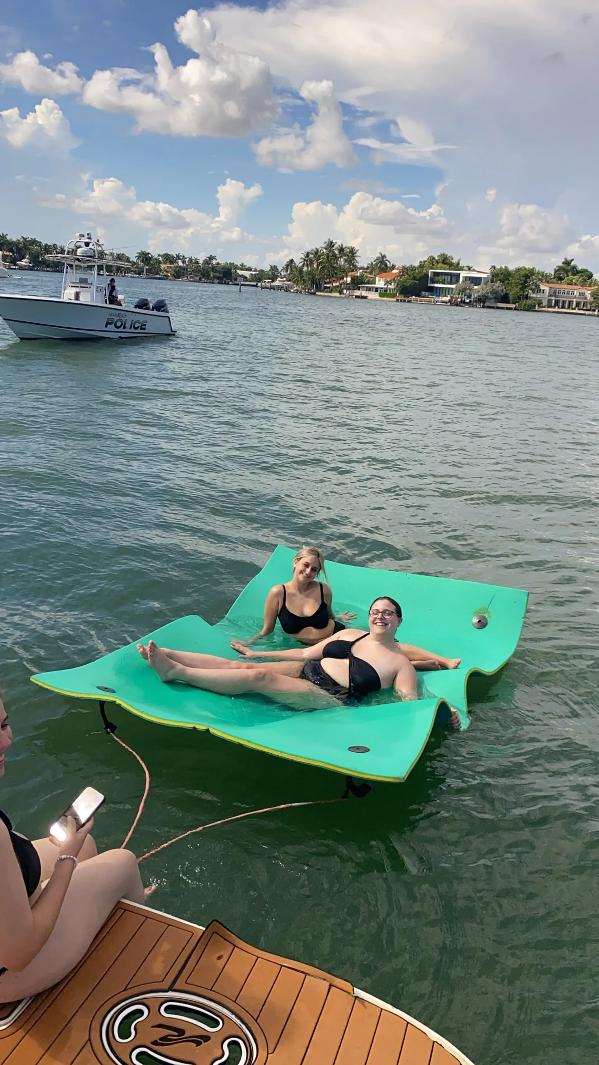😍42ft Luxury Cruising Boat – Miami😍
