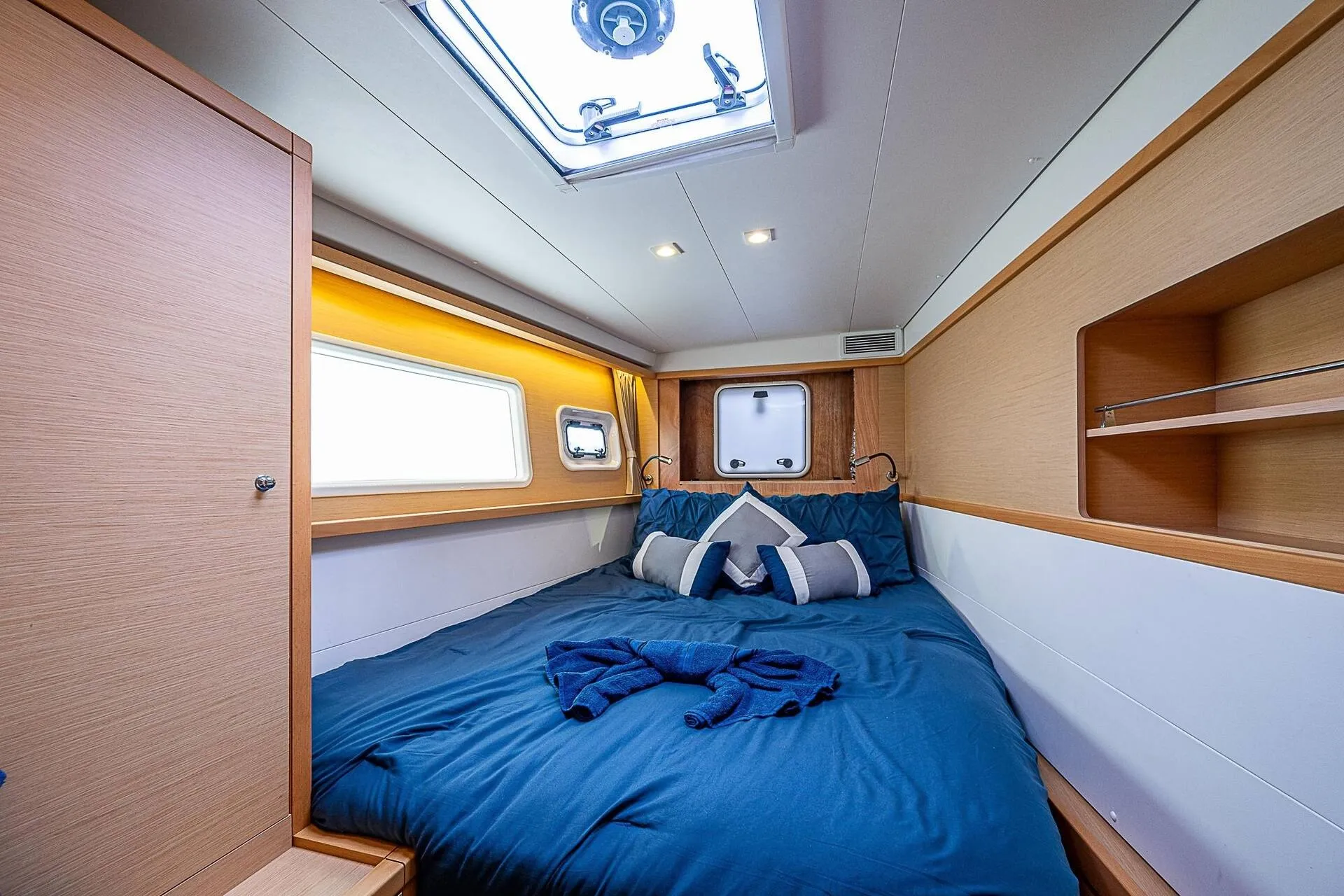 "SOMEWHERE" 46' Sailing Catamaran | Key West Day and Overnight Charter