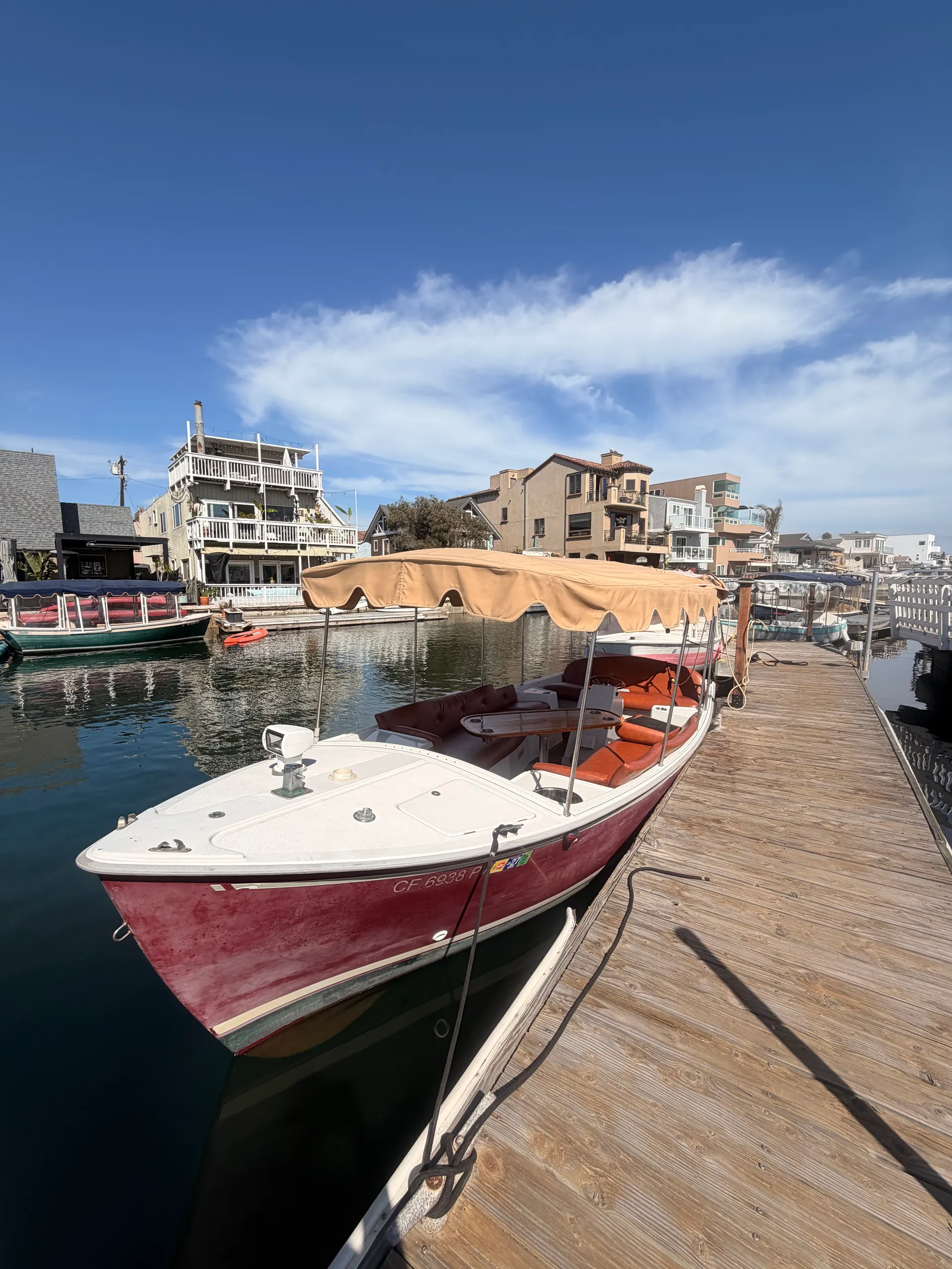 DUFFY ELECTRIC BOATS 21 CLASSIC in Huntington Beach, CA — photo 3