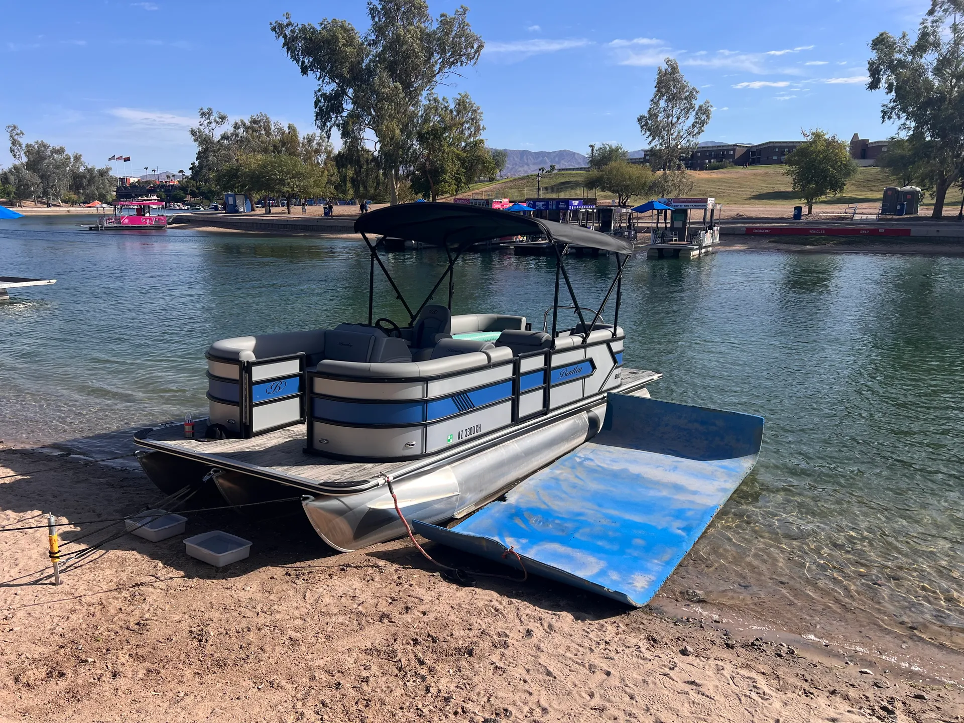 Brand New 2026 Luxury Tritoon 150HP Double Bimini upto 10ppl