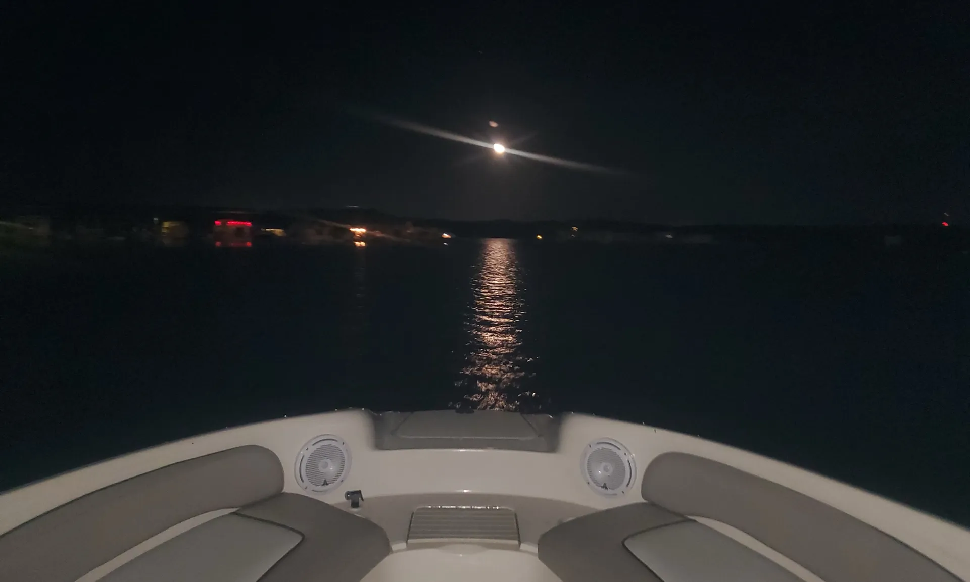 Sea Ray Boats 240 Sundeck in Buford, GA — photo 10