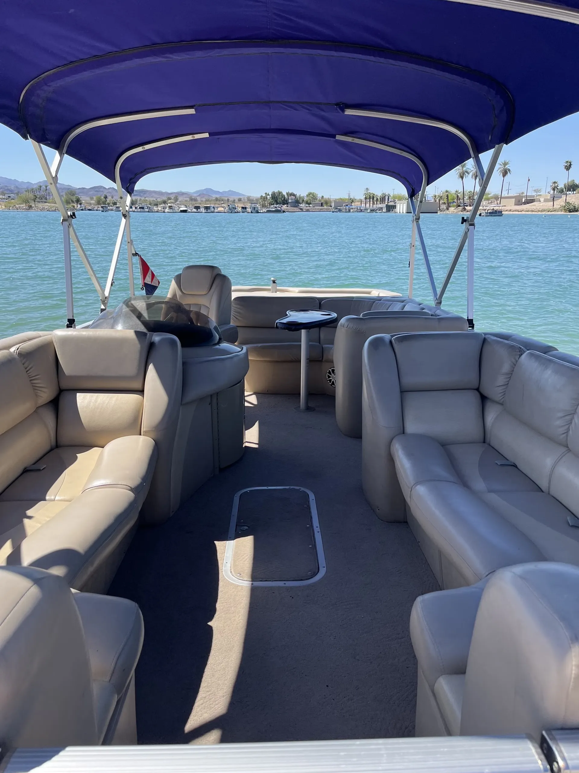 Bennington Marine 22 SLX Premium Pontoon in Lake Havasu City, AZ — photo 2