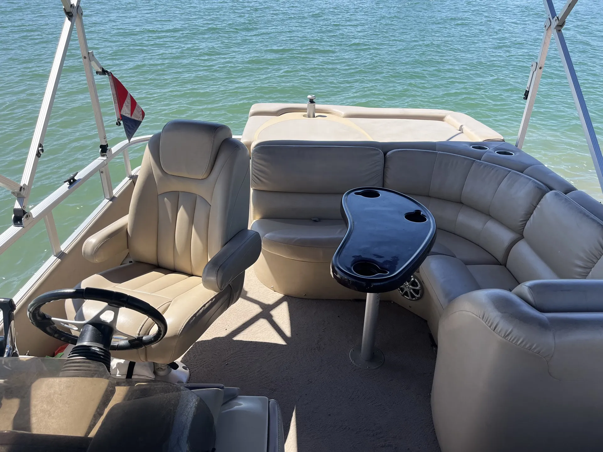 Bennington Marine 22 SLX Premium Pontoon in Lake Havasu City, AZ — photo 4