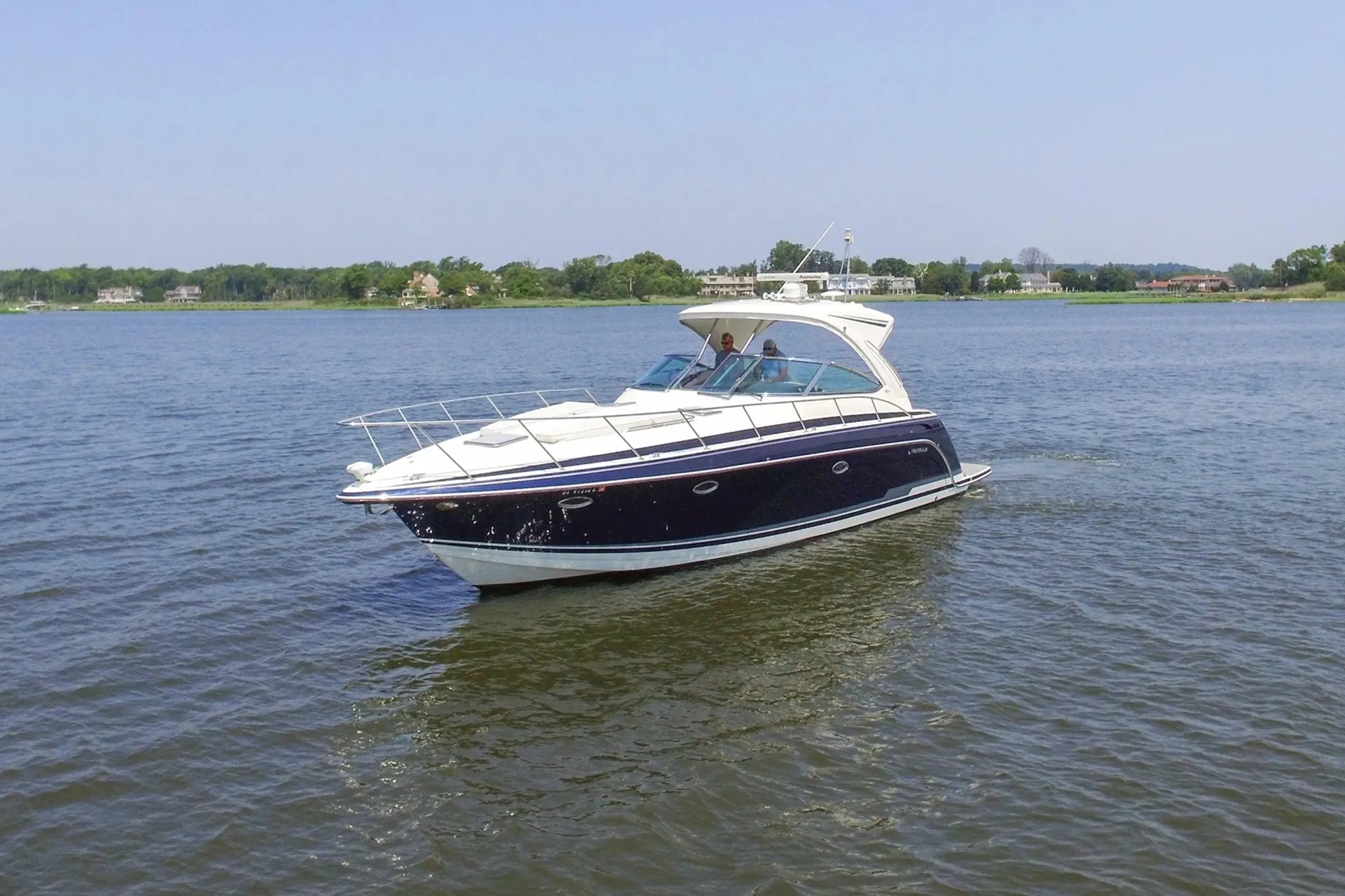 2016 Formula 400 Luxury Yacht | Twin Volvo 