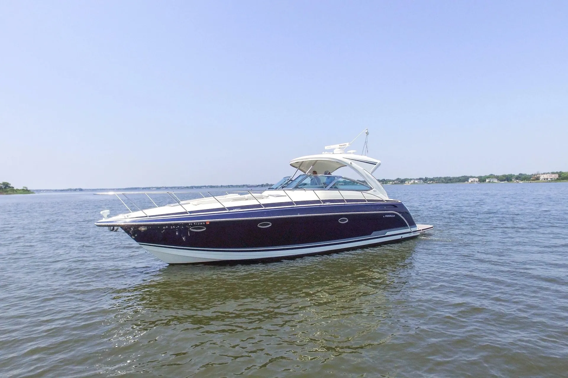2016 Formula 400 Luxury Yacht | Twin Volvo 