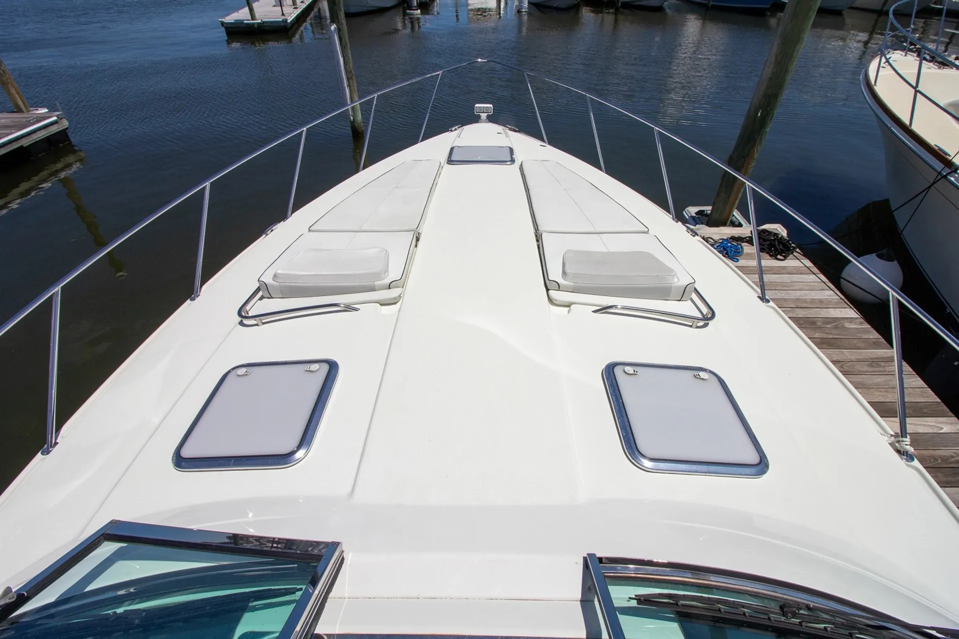 2016 Formula 400 Luxury Yacht | Twin Volvo 