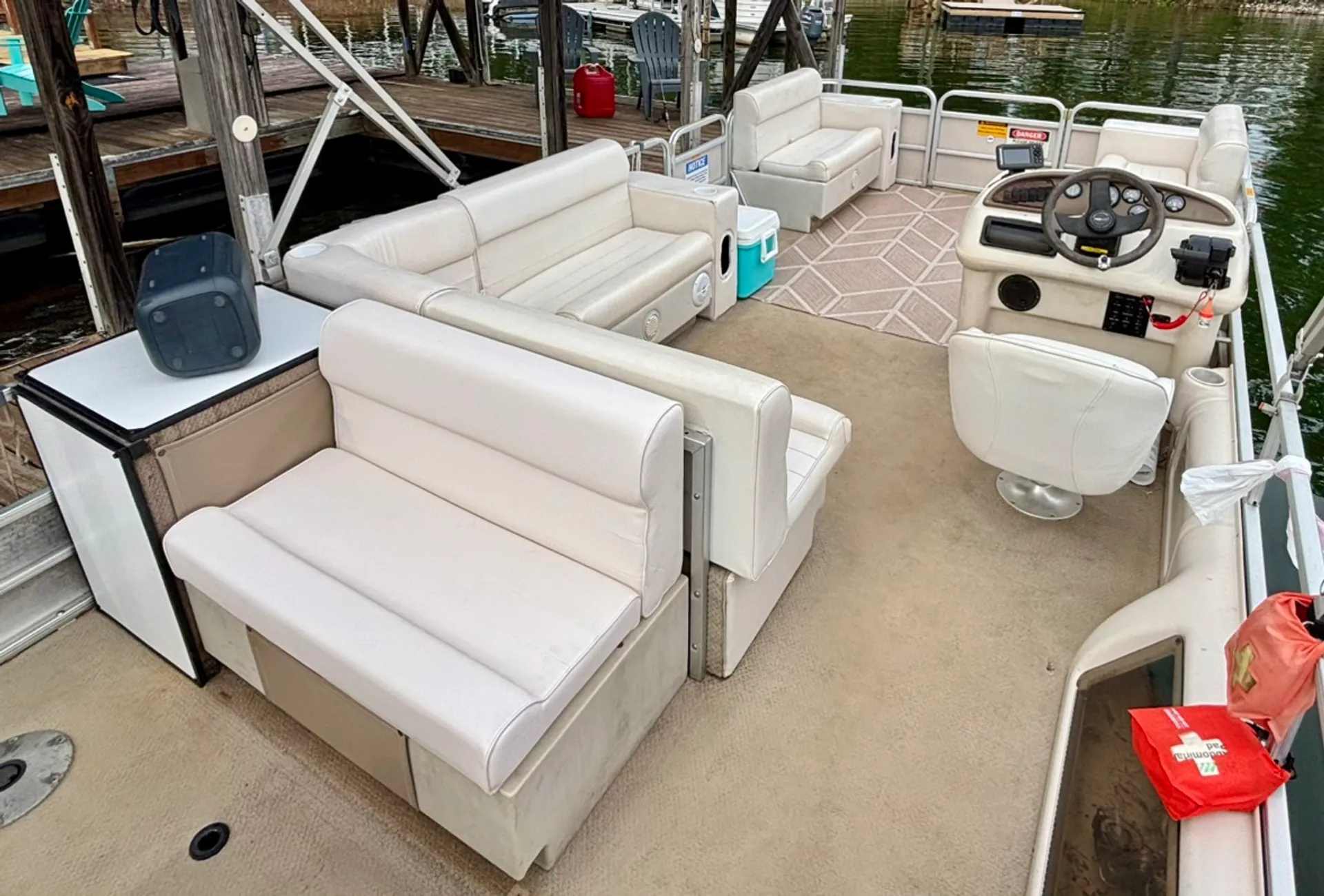 GODFREY MARINE SWEETWATER 2222 DF in Mooresville, NC — photo 5