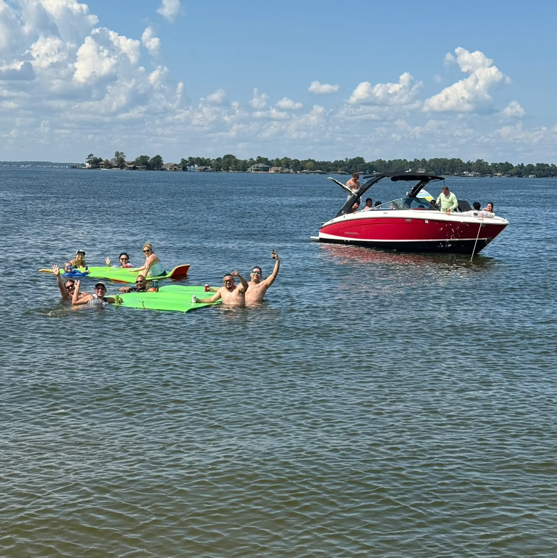 24' Surf - Luxury Regal LS4 - your perfect day on Lake Conroe, Texas