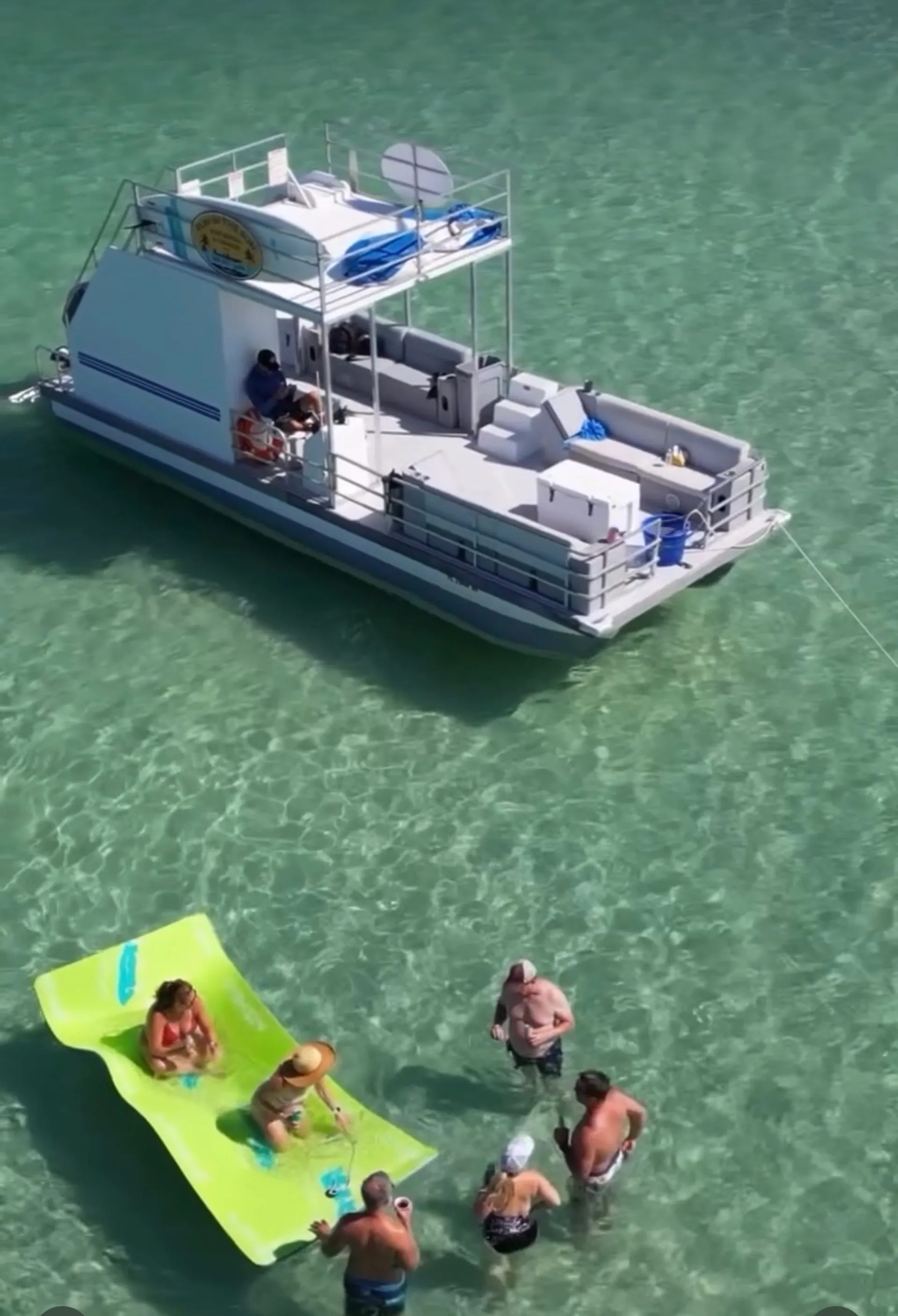 Catamaran cruiser 30’ in Key West, FL — photo 4