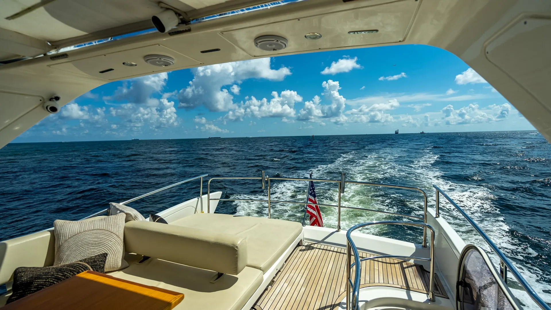 Azimut 60 Flybridge in Miami, FL — photo 10
