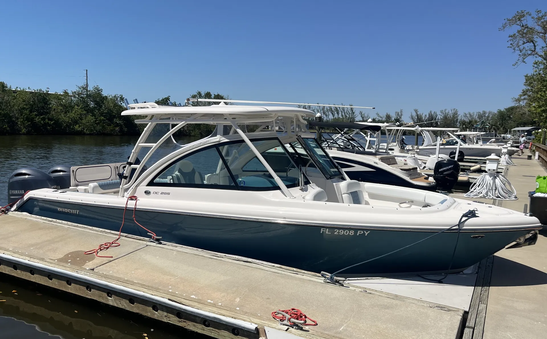 PURSUIT DC265 DUAL CONSOLE W/2-F150HP in Naples, FL — photo 5