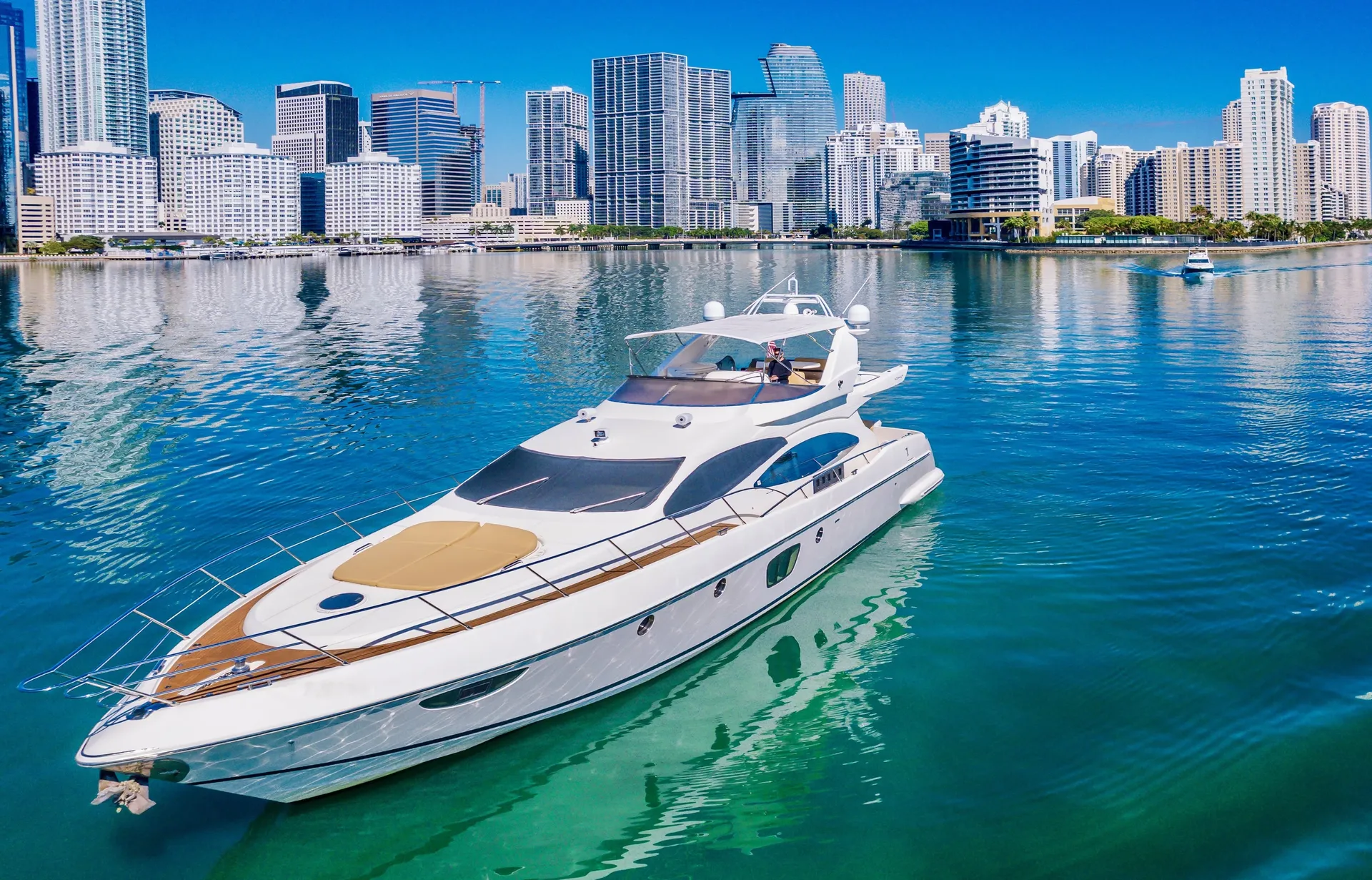 Azimut 70 Flybridge in Miami, FL — photo 5