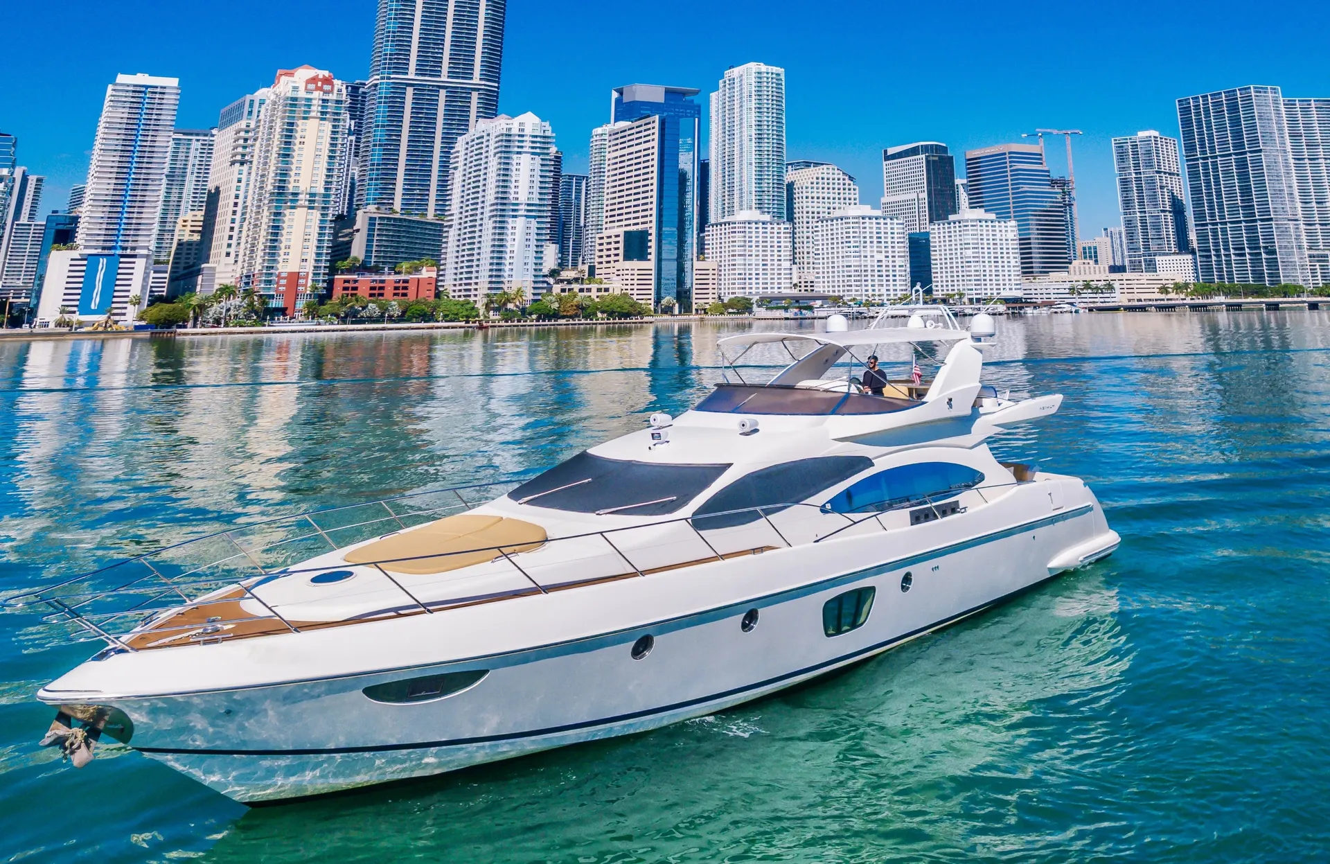 Azimut 70 Flybridge in Miami, FL — photo 7