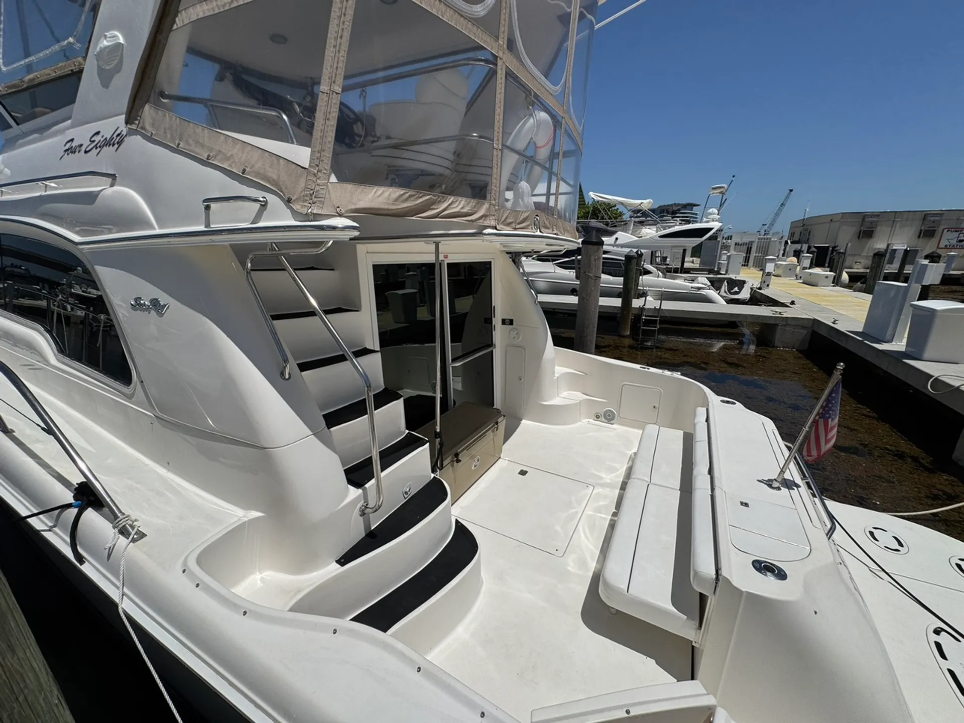 Sea Ray Boats 480 Sedan Bridge in Miami, FL — photo 3