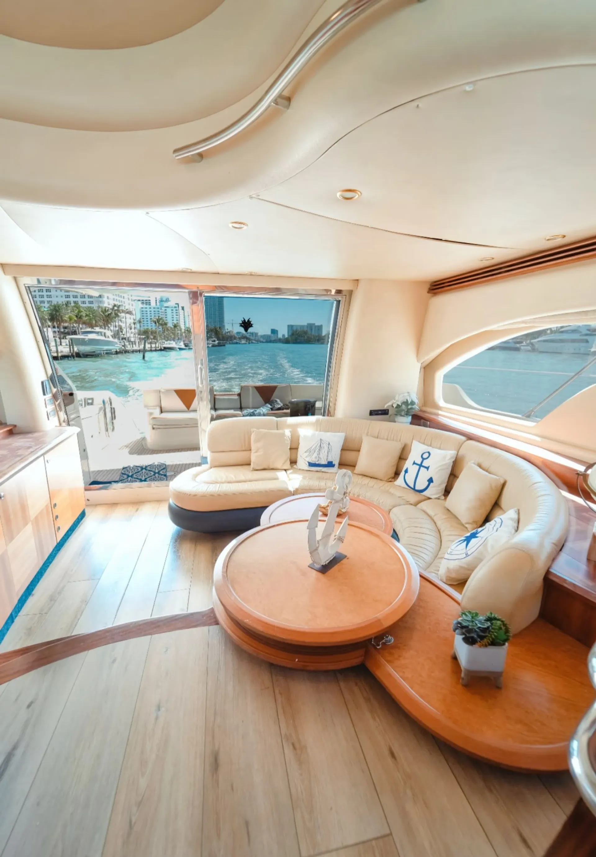 Azimut 62E in Miami, FL — photo 6