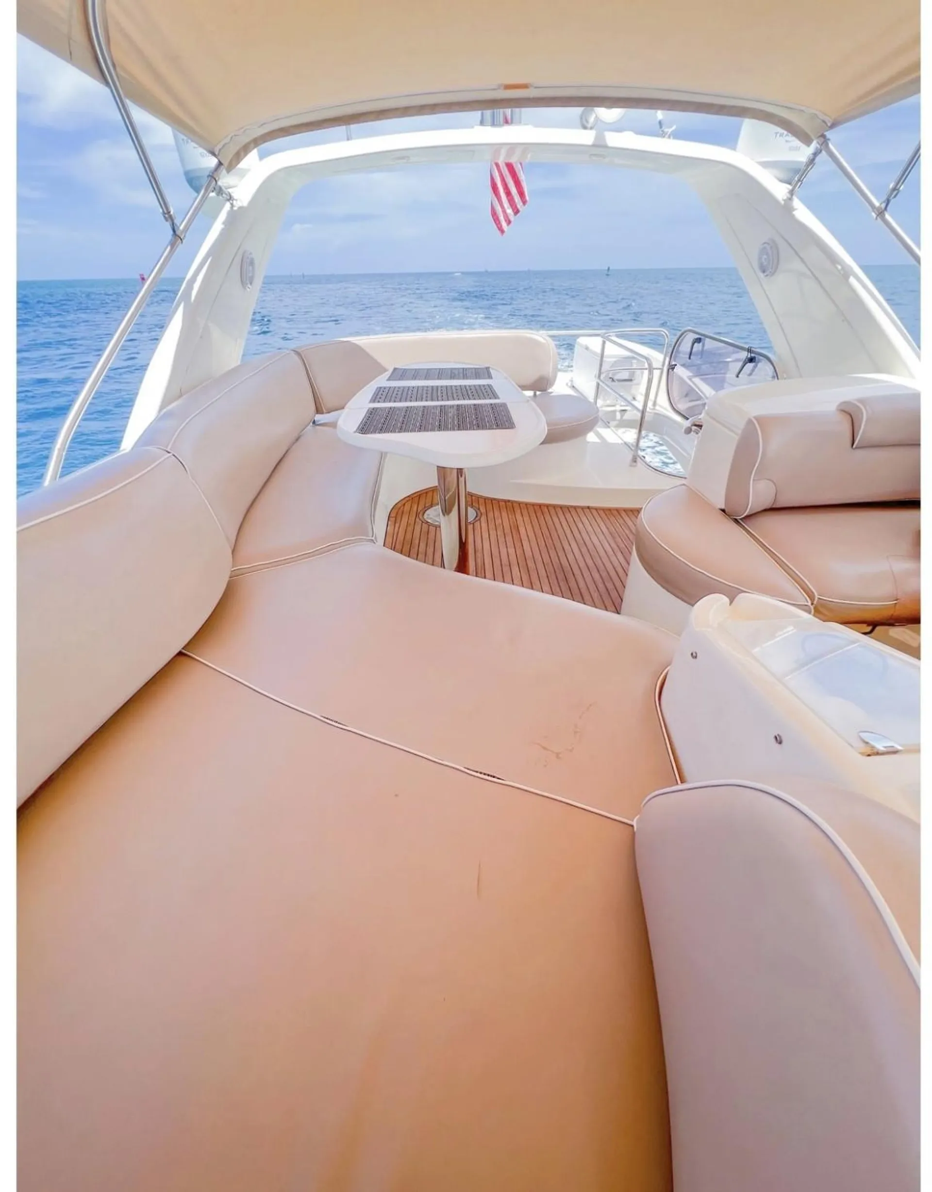 Azimut 55E Flybridge in Miami Beach, FL — photo 3