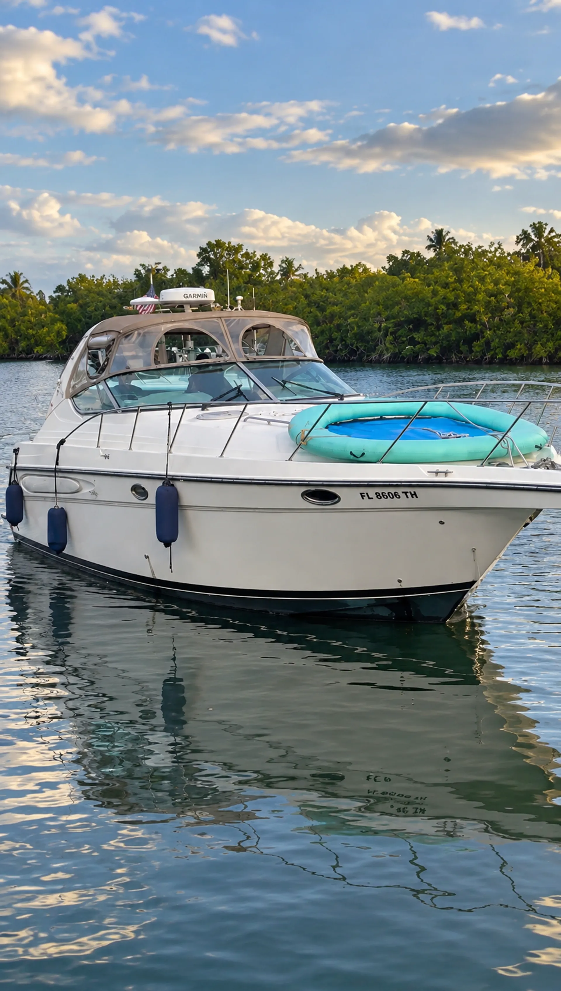 MAXUM 3700 SCR in Miami, FL
