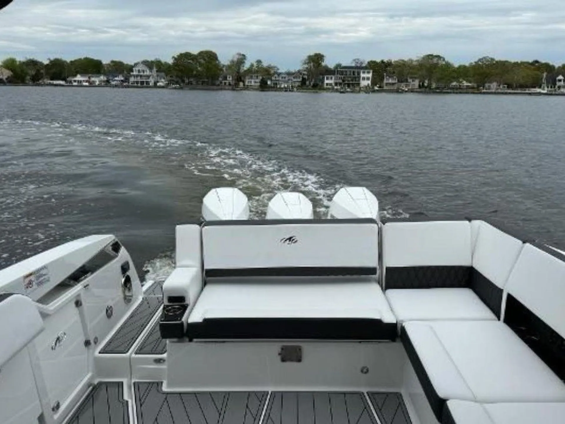MONTEREY BOATS 385SS in West Palm Beach, FL — photo 7