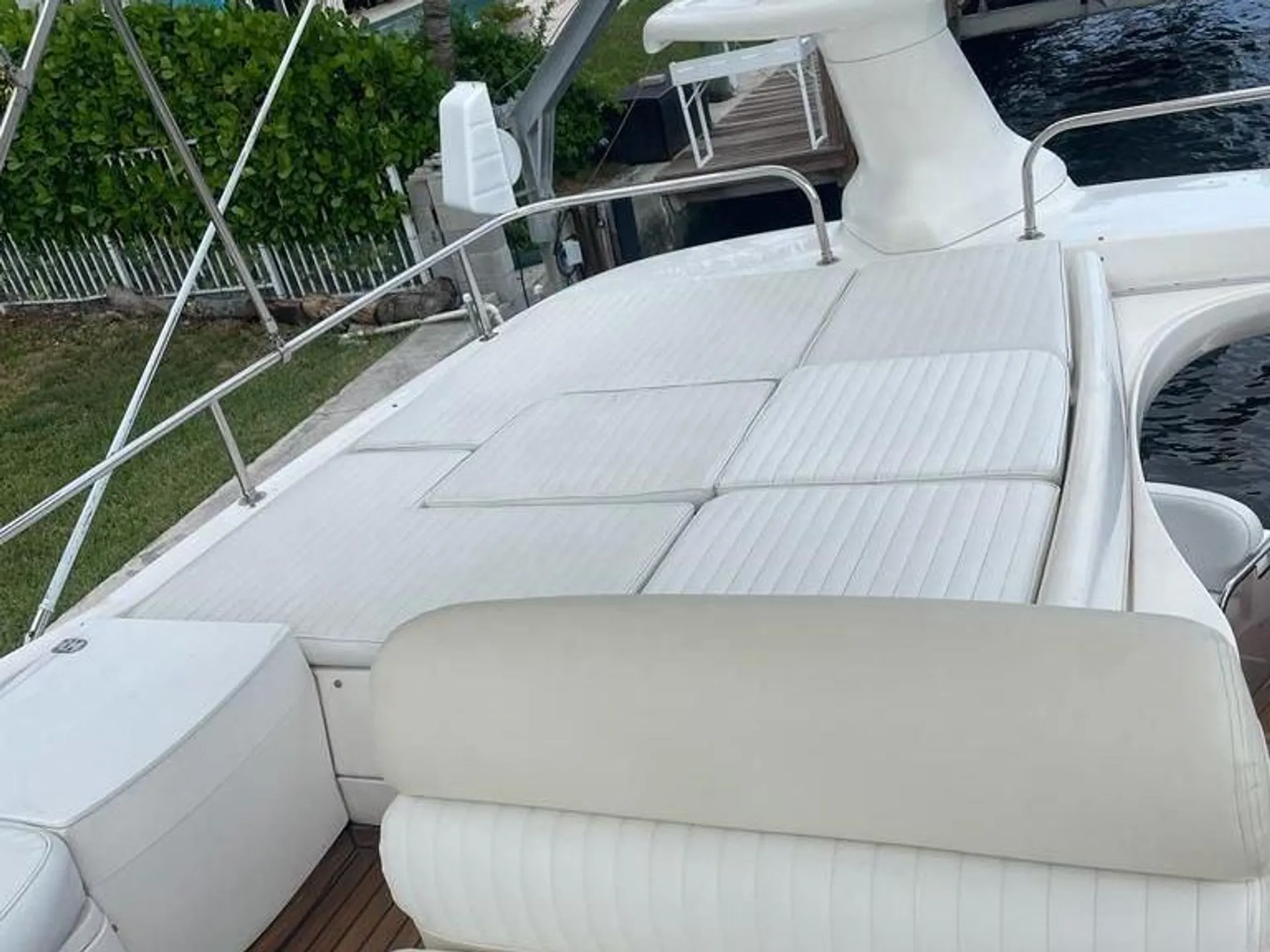 SEALINE BOATS F-37 in West Palm Beach, FL — photo 9