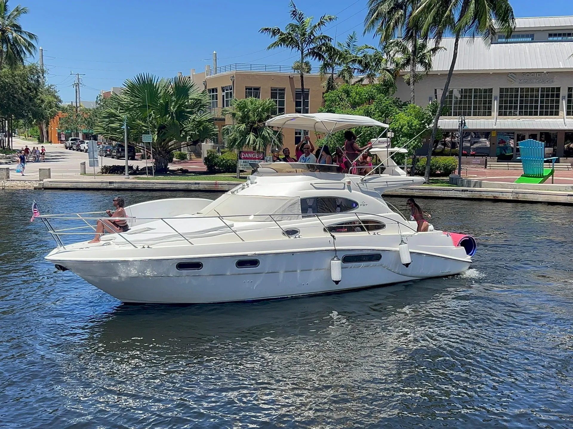 SEALINE BOATS F-37 in West Palm Beach, FL — photo 5