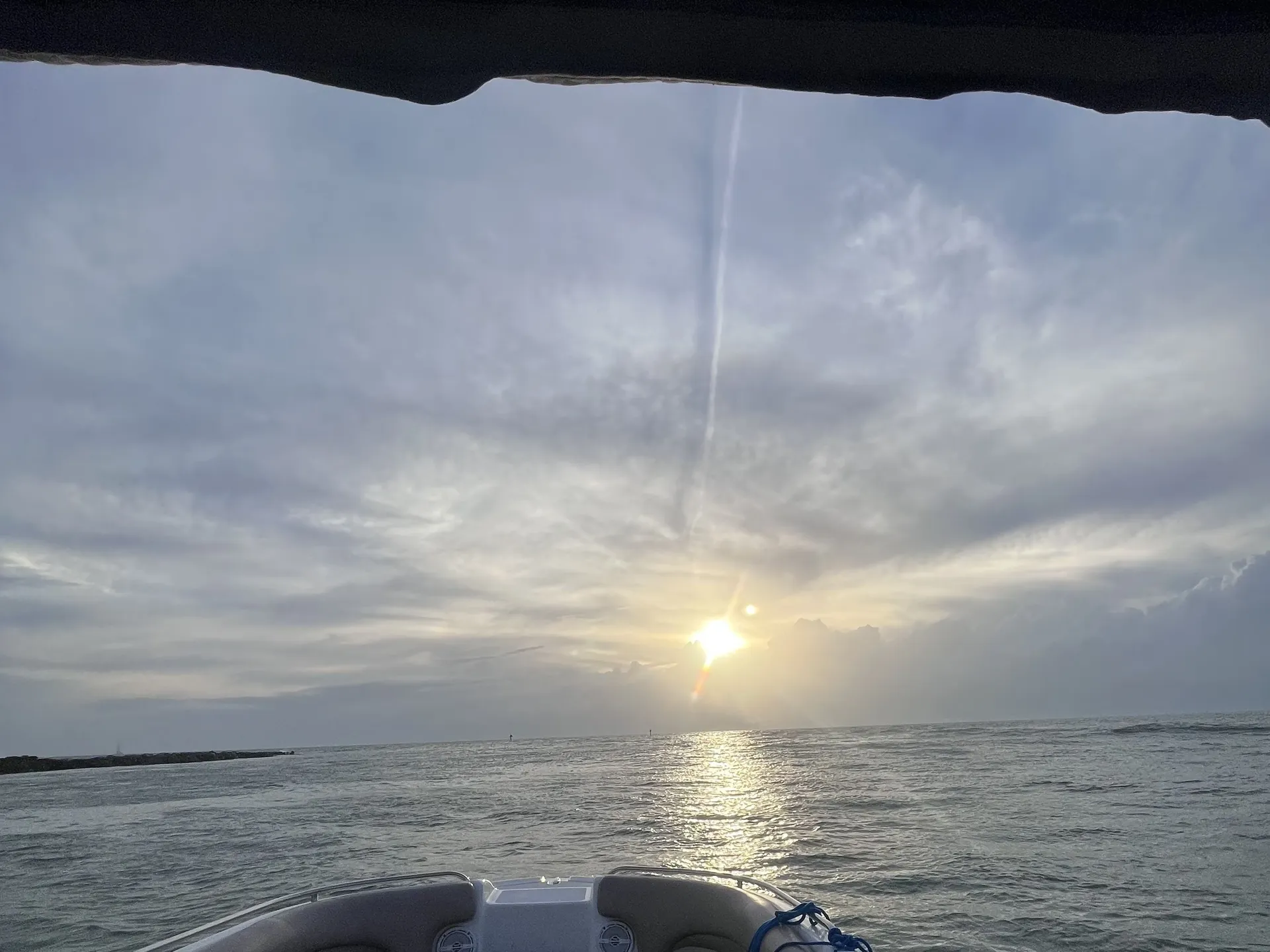 Hurricane  SunDeck 2400 OB in Marco Island, FL — photo 8