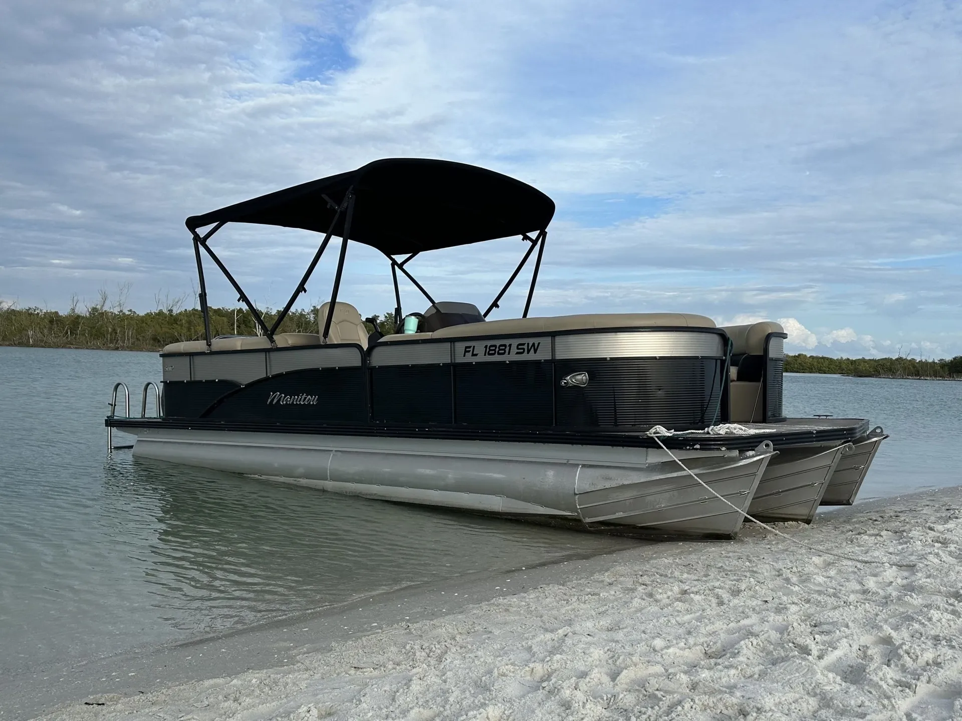 MANITOU PONTOON 24 AURORA LE STANDARD TWIN TUBE in Cape Coral, FL