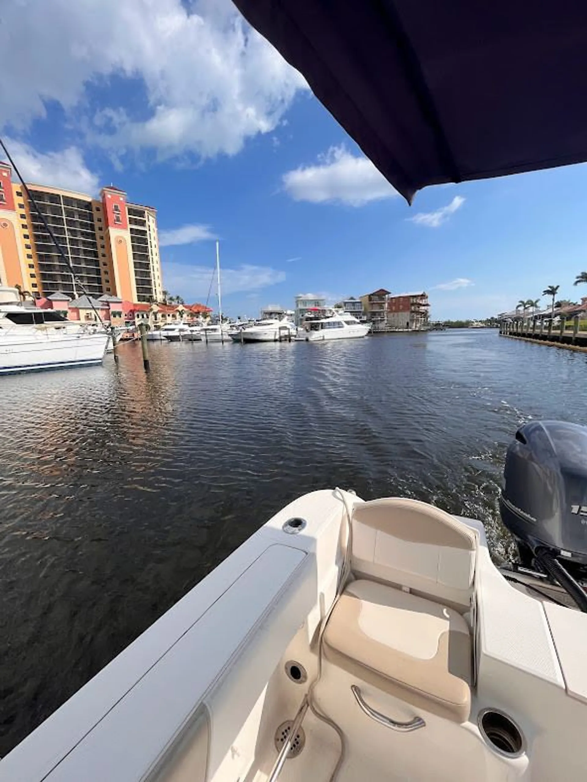 ROBALO R200 in Marco Island, FL — photo 7
