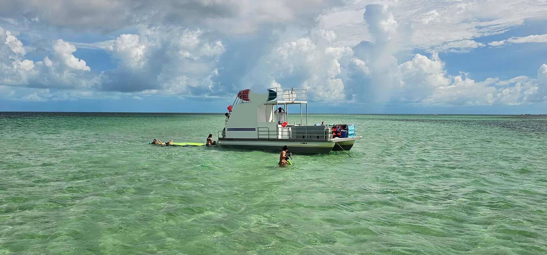 30' Double Decker Slide Pontoon – Sandbar Party Ready