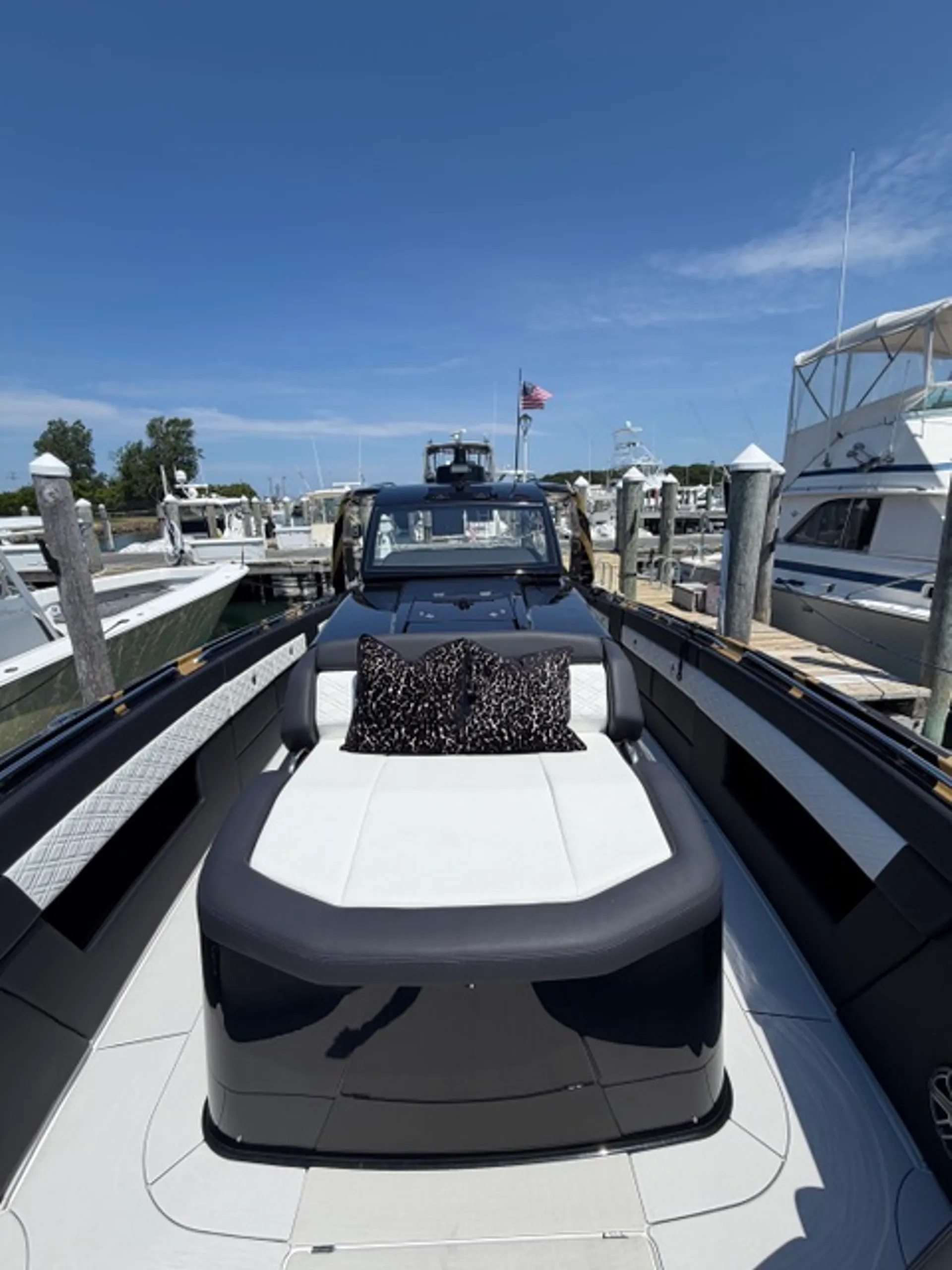 2022 Cigarette 42’ Auroris | Luxury Performance Yacht