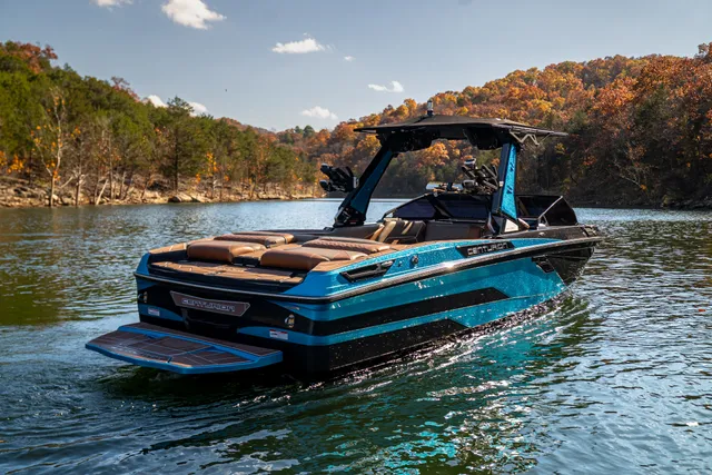 Rent a CENTURION ski and wakeboard in Austin, TX near me
